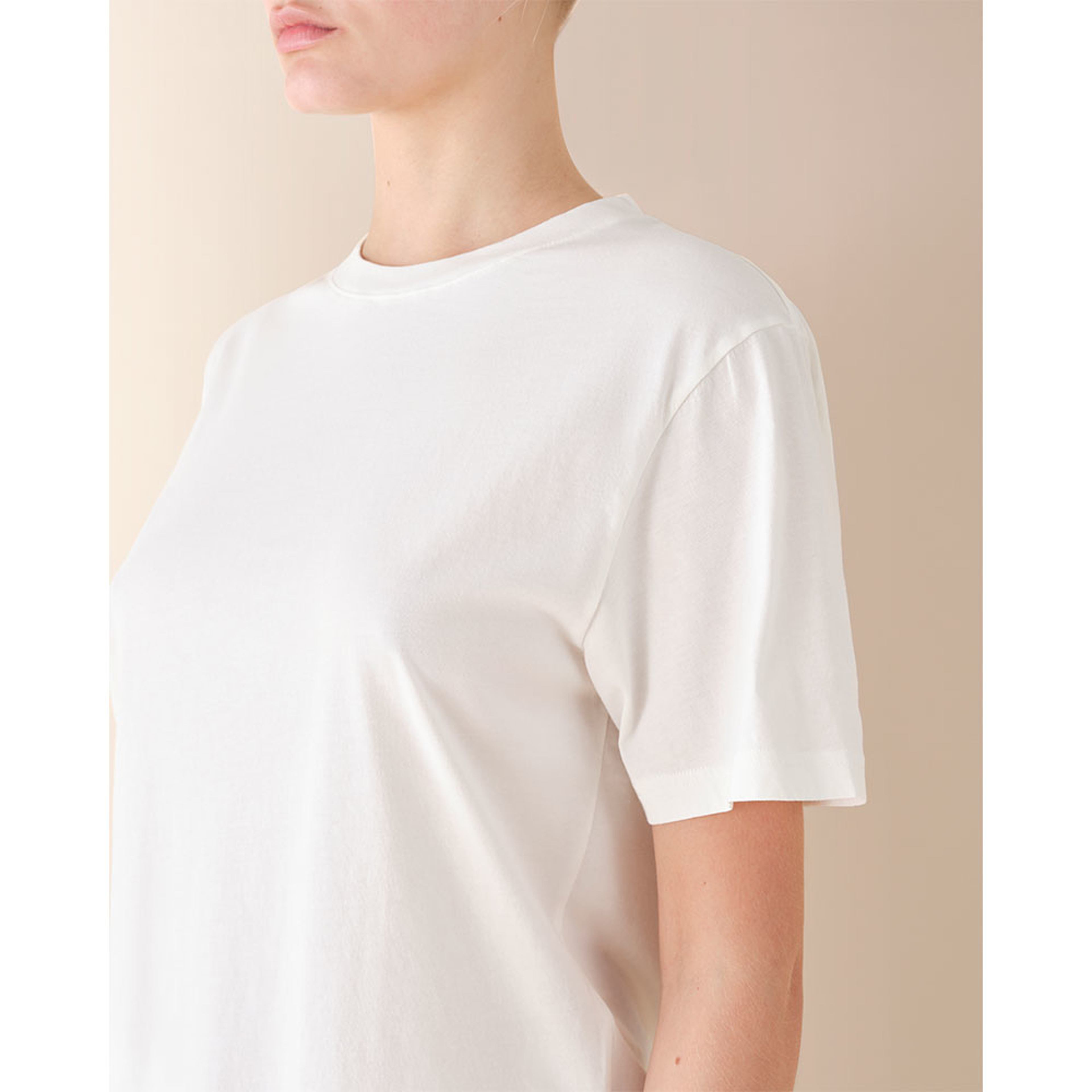 Luz Light Classic Tee