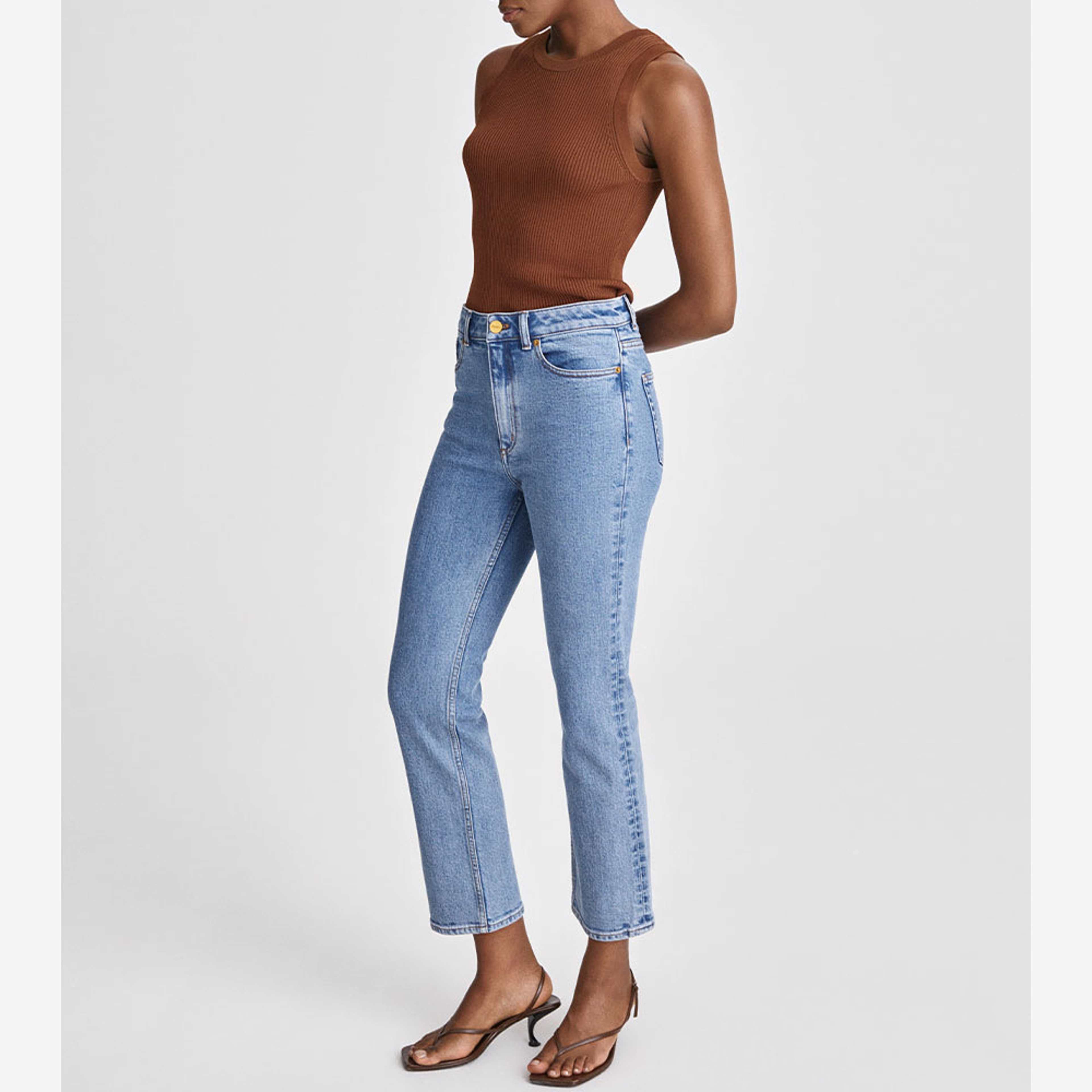 Kingston, från Stylein, i färgen Light Blue. Klicka för att öppna bilden i stort format