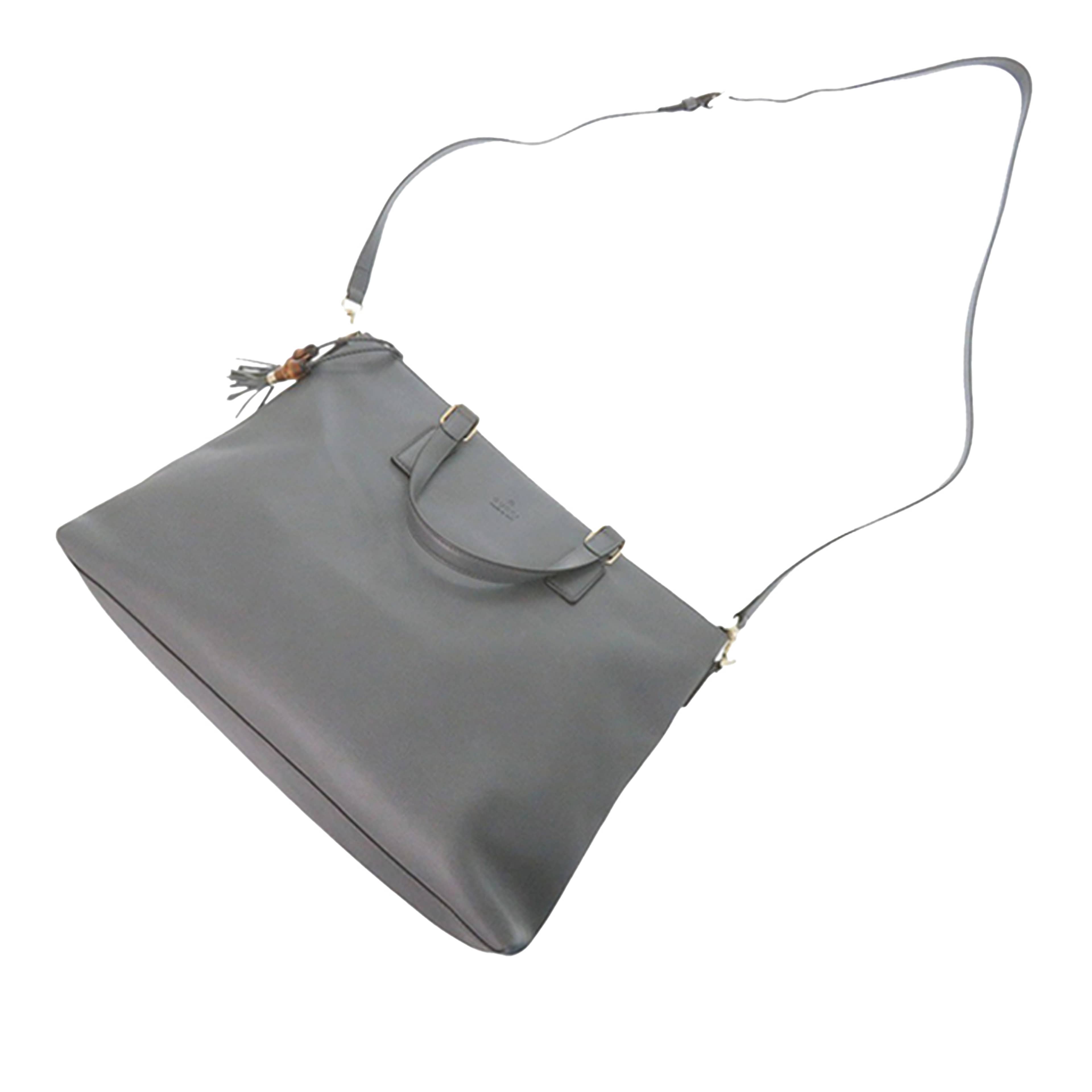 Gucci Leather Bamboo Tassel Satchel, från Luxclusif, i färgen gray. Klicka för att öppna bilden i stort format