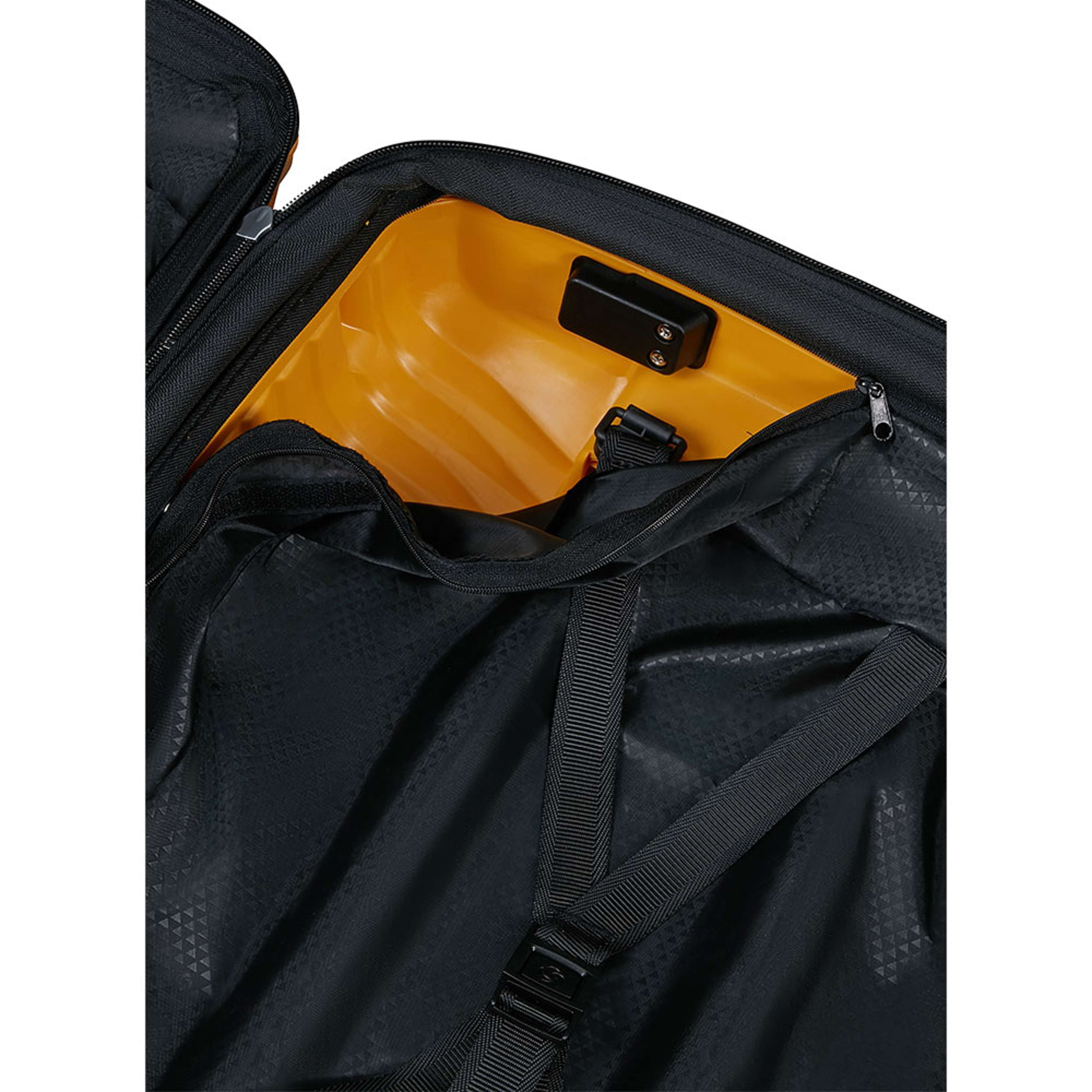 Upscape Kabinväska med 4 hjul 55 cm, från Samsonite, i färgen Yellow. Klicka för att öppna bilden i stort format