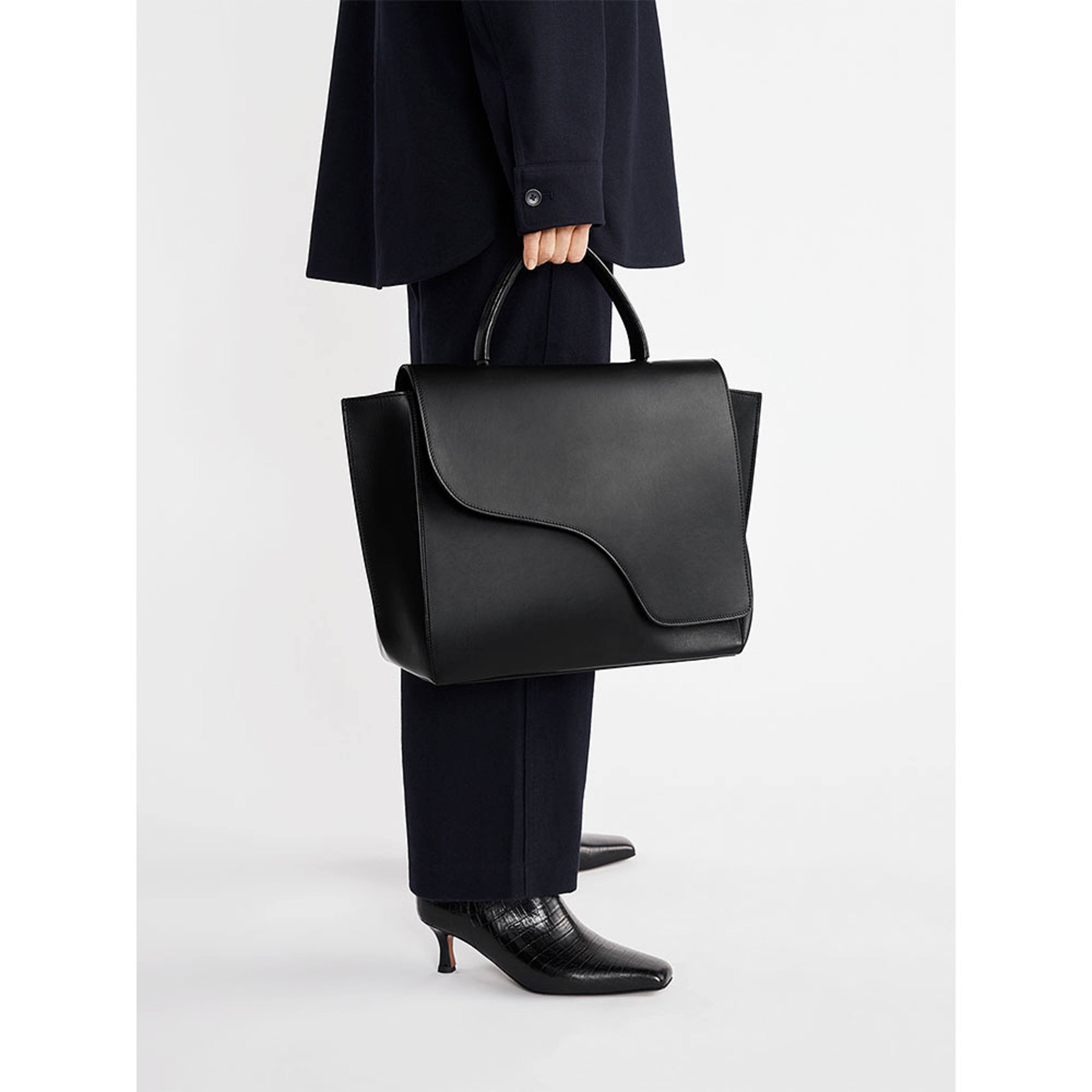 Volterra Black Leather Large Handbag