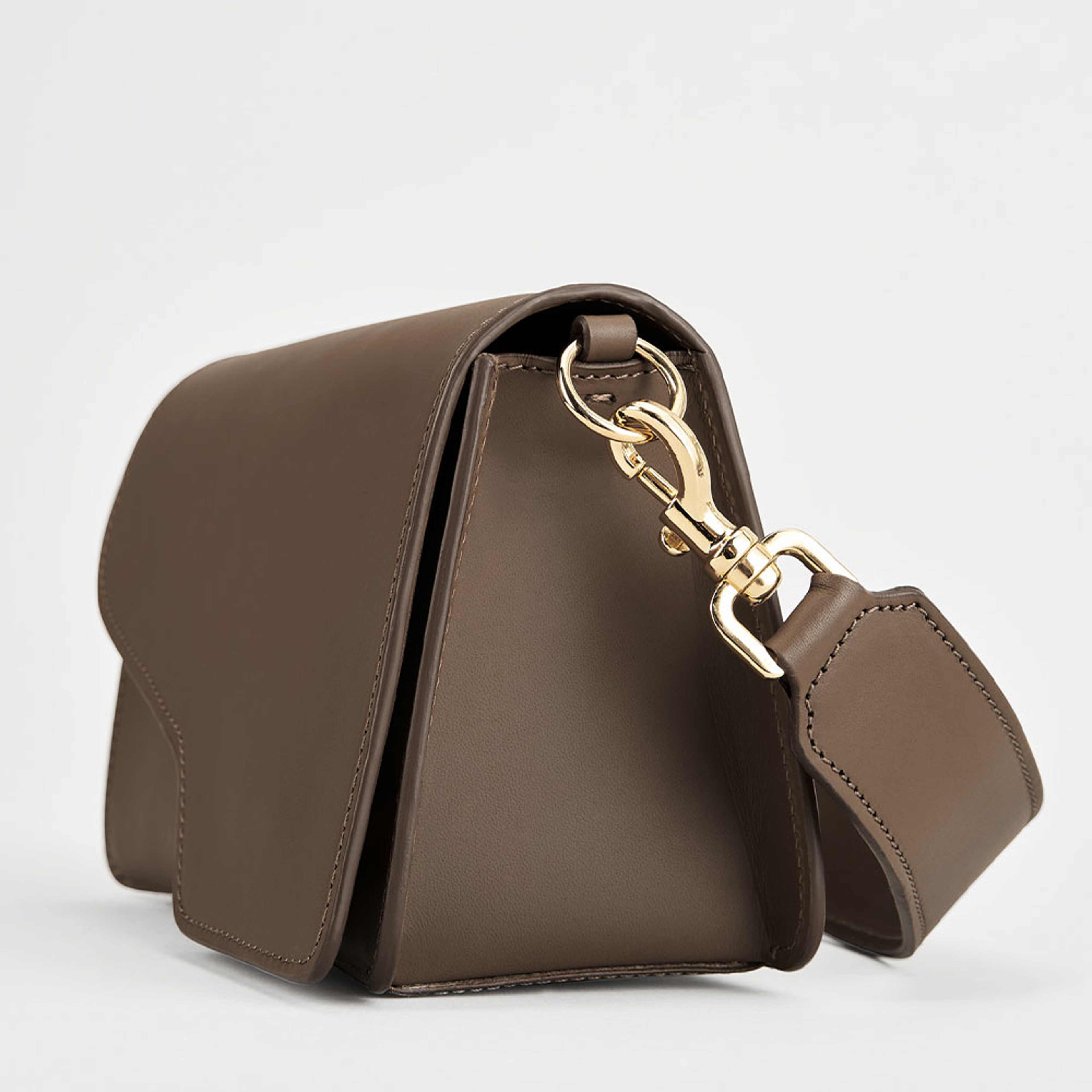Assisi Khaki Brown Vacchetta