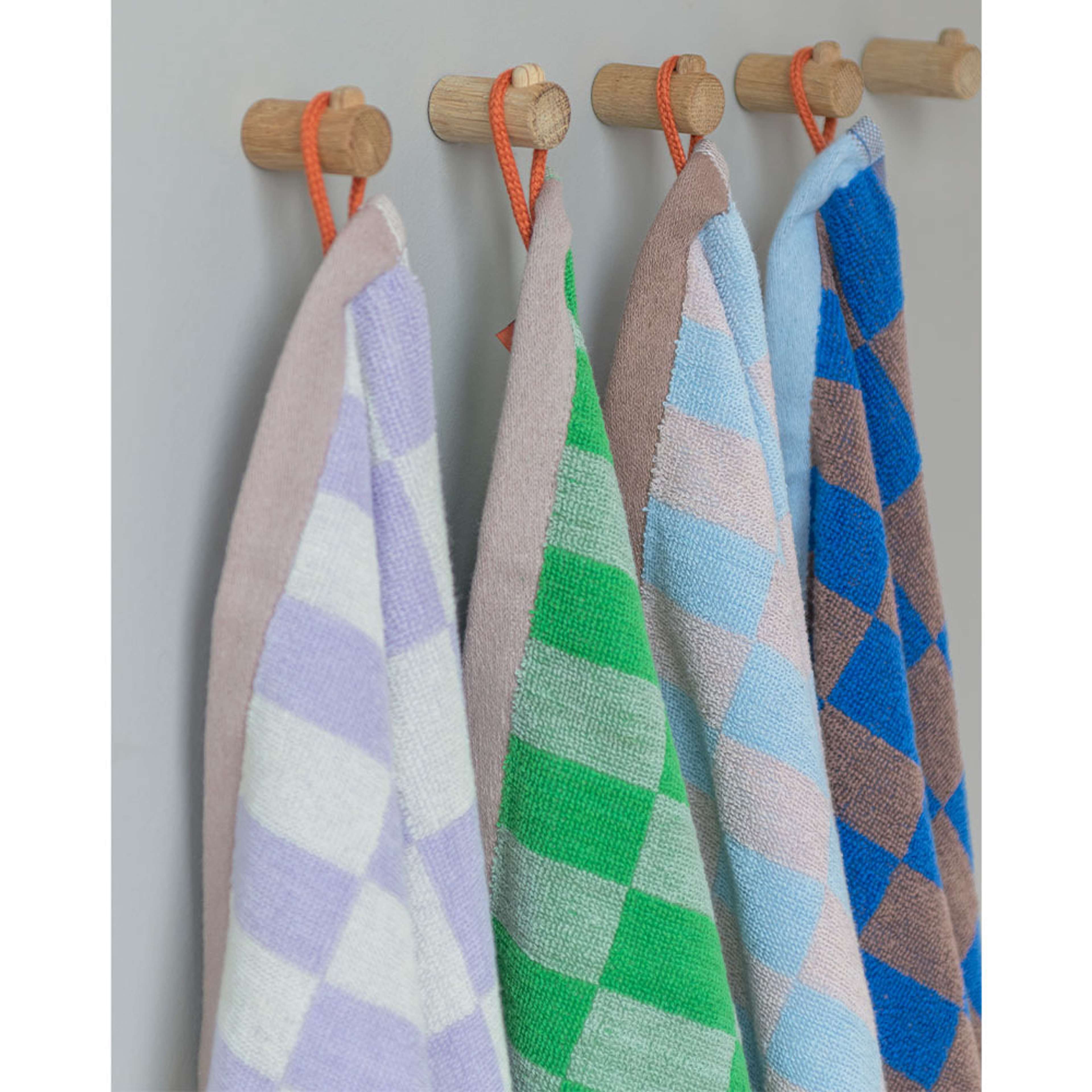 Bath/Kitchen Retro, från Mette Ditmer, i färgen Classic Green. Klicka för att öppna bilden i stort format