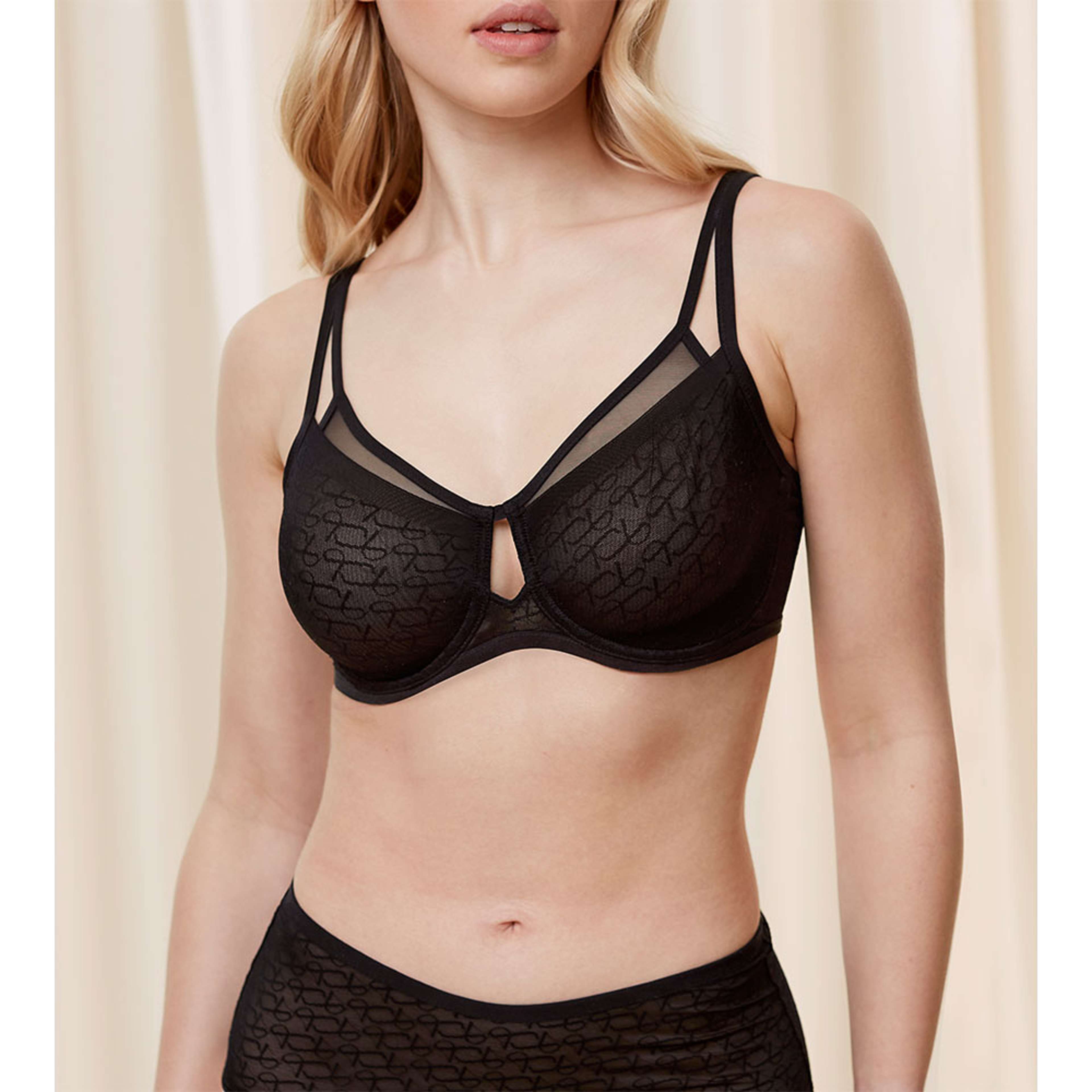 Signature Sheer W01