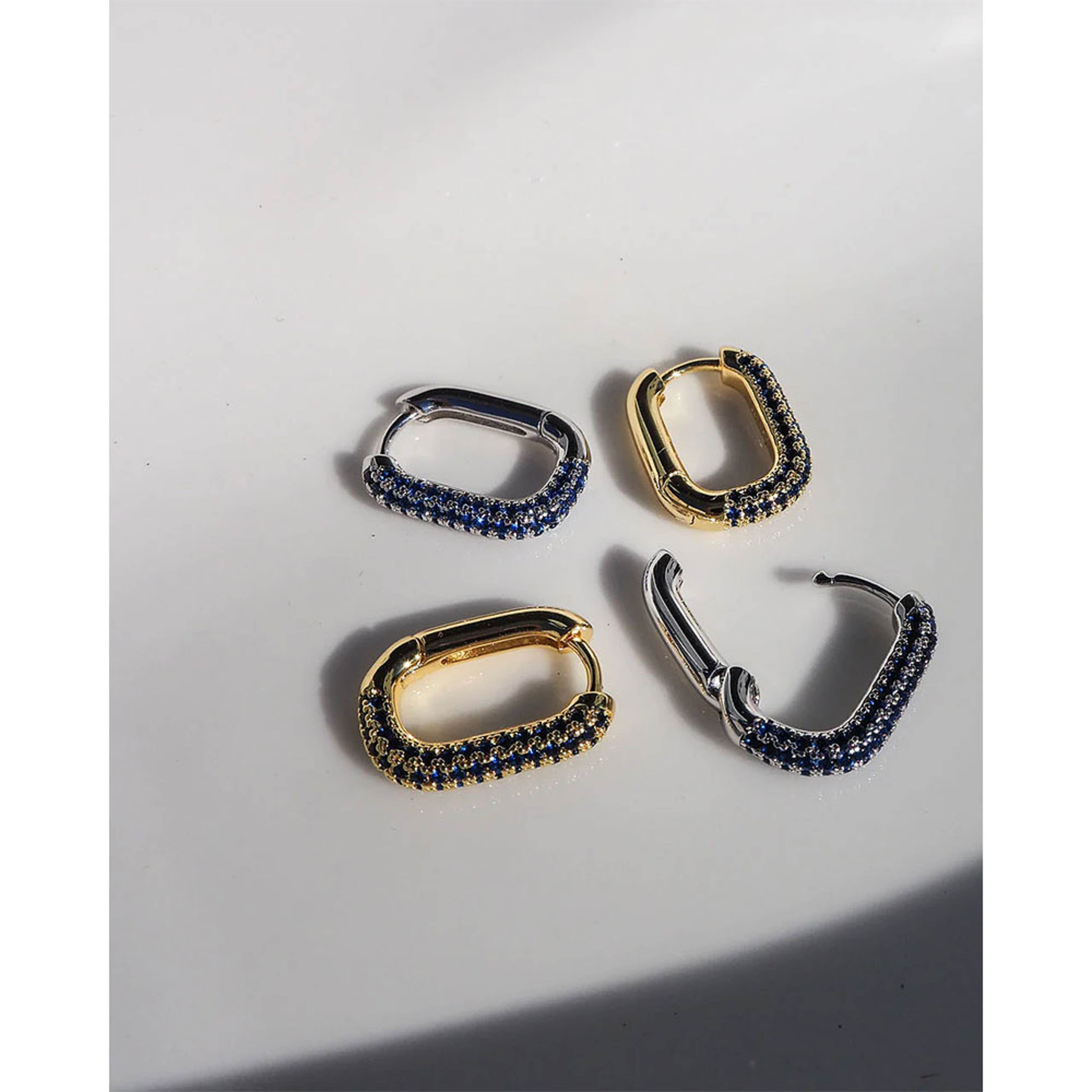 Pavé Chain Link Huggies