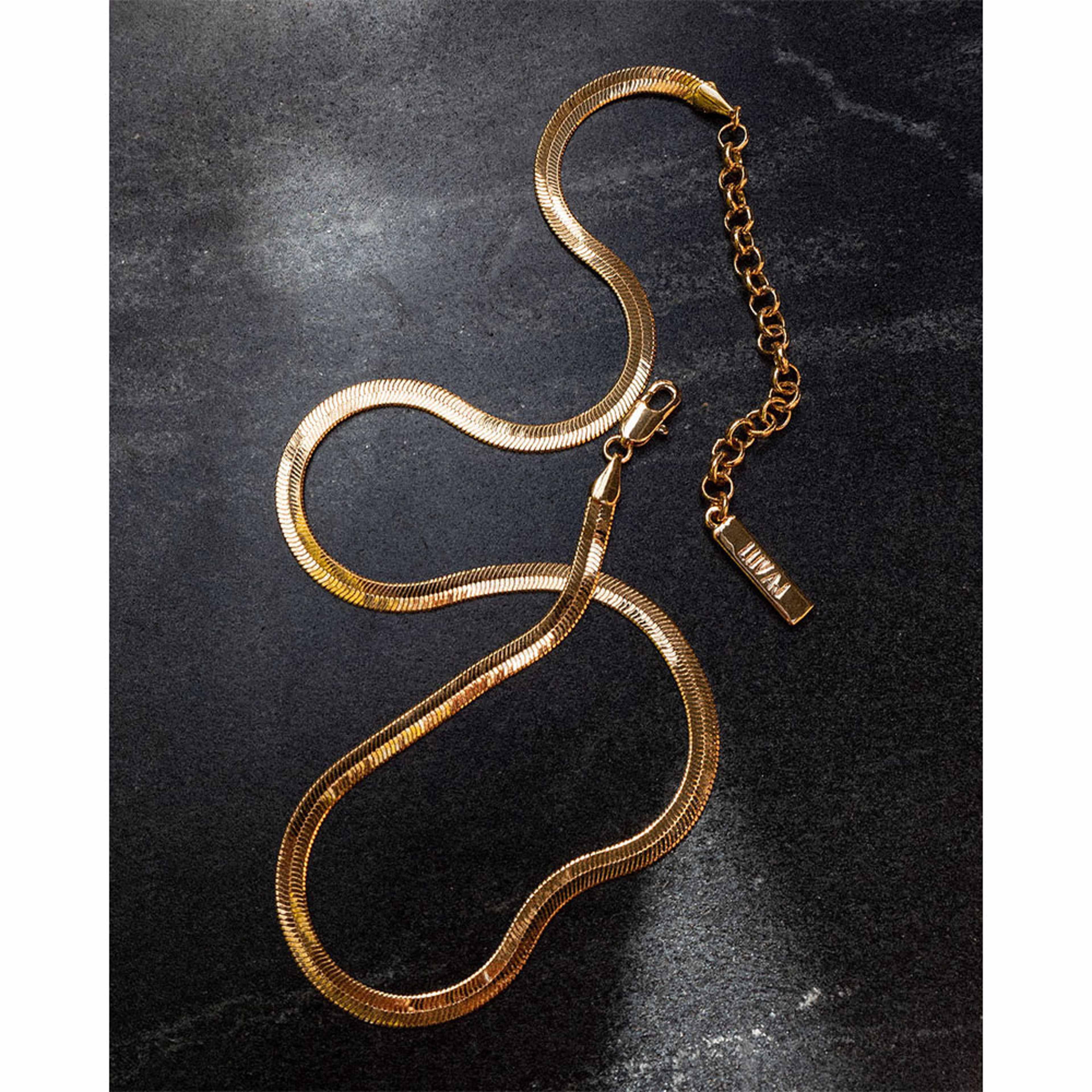 The Classique Herringbone Chain
