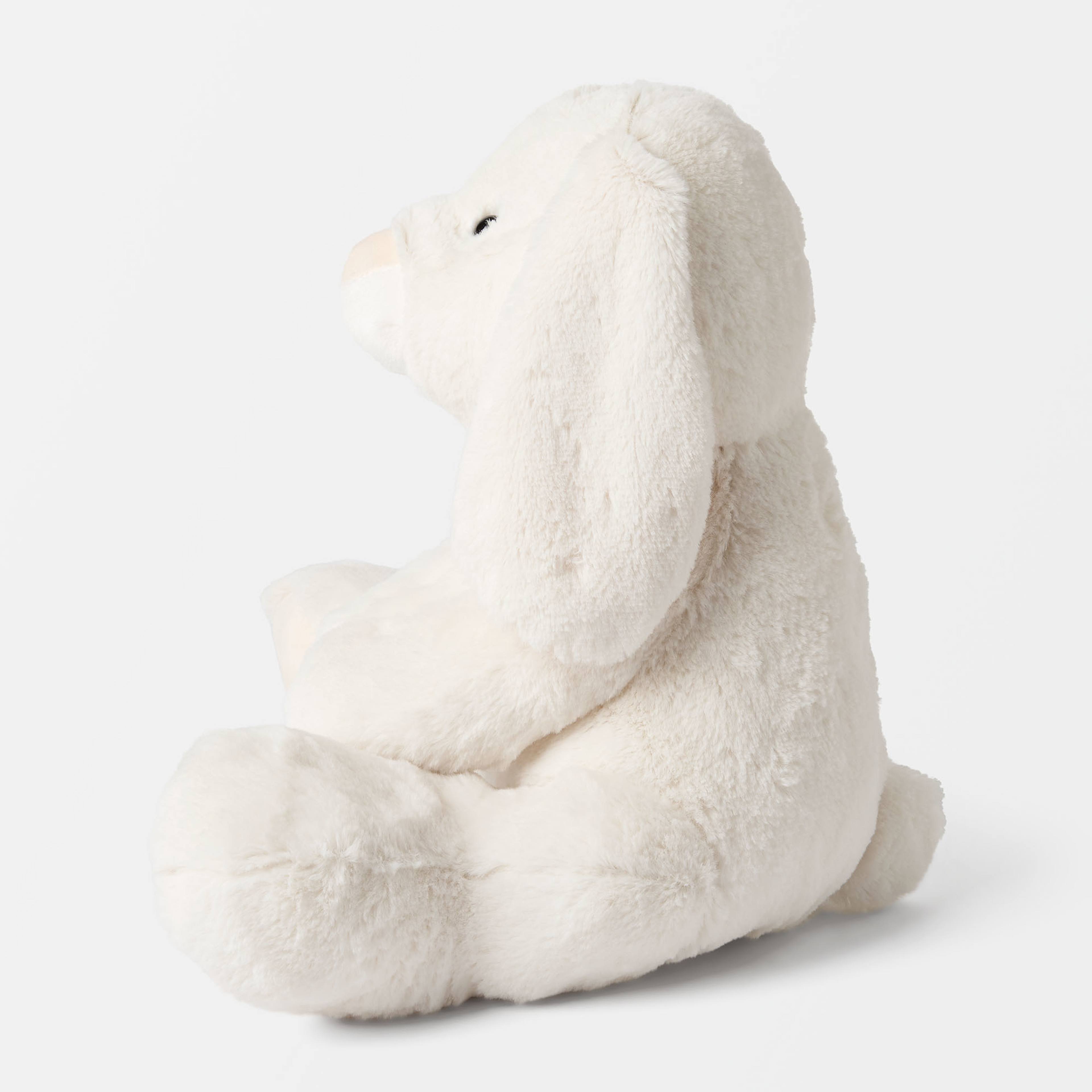 Gosedjur kanin AGNES, från Åhléns, i färgen White. Klicka för att öppna bilden i stort format