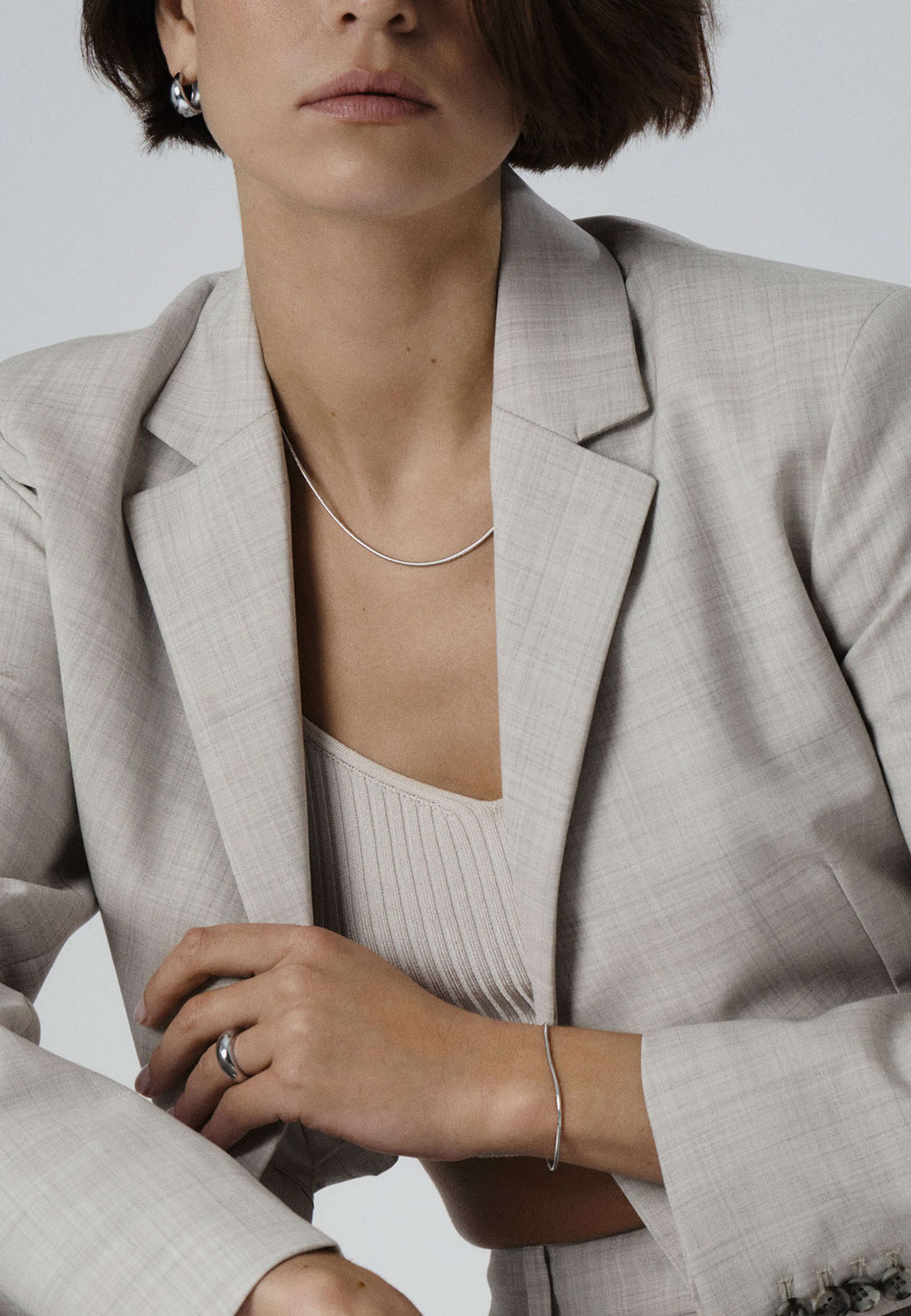 Snake Chain Steel Medium Bracelet, från Mockberg, i färgen Silver. Klicka för att öppna bilden i stort format