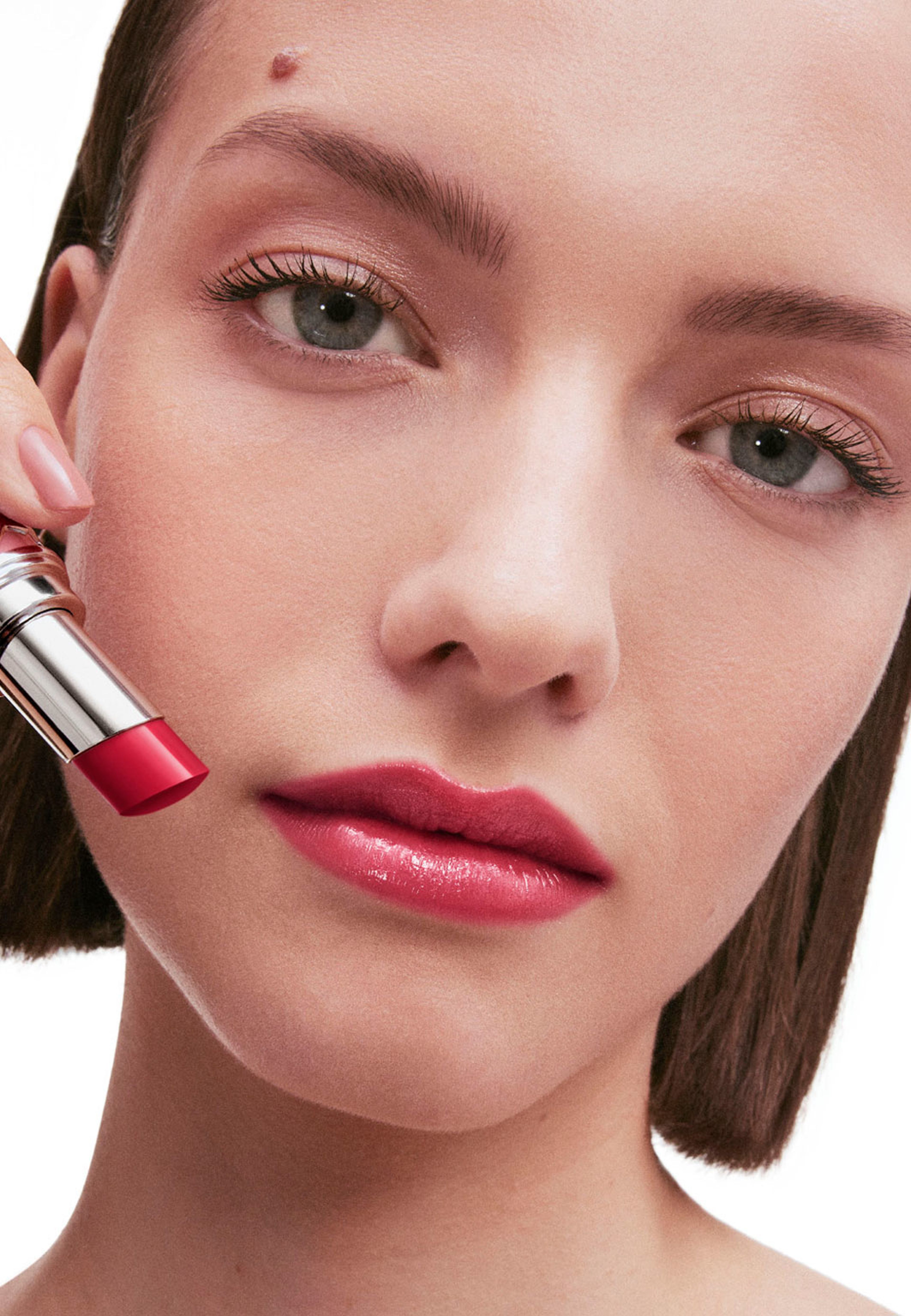YSL LOVESHINE Lipstick