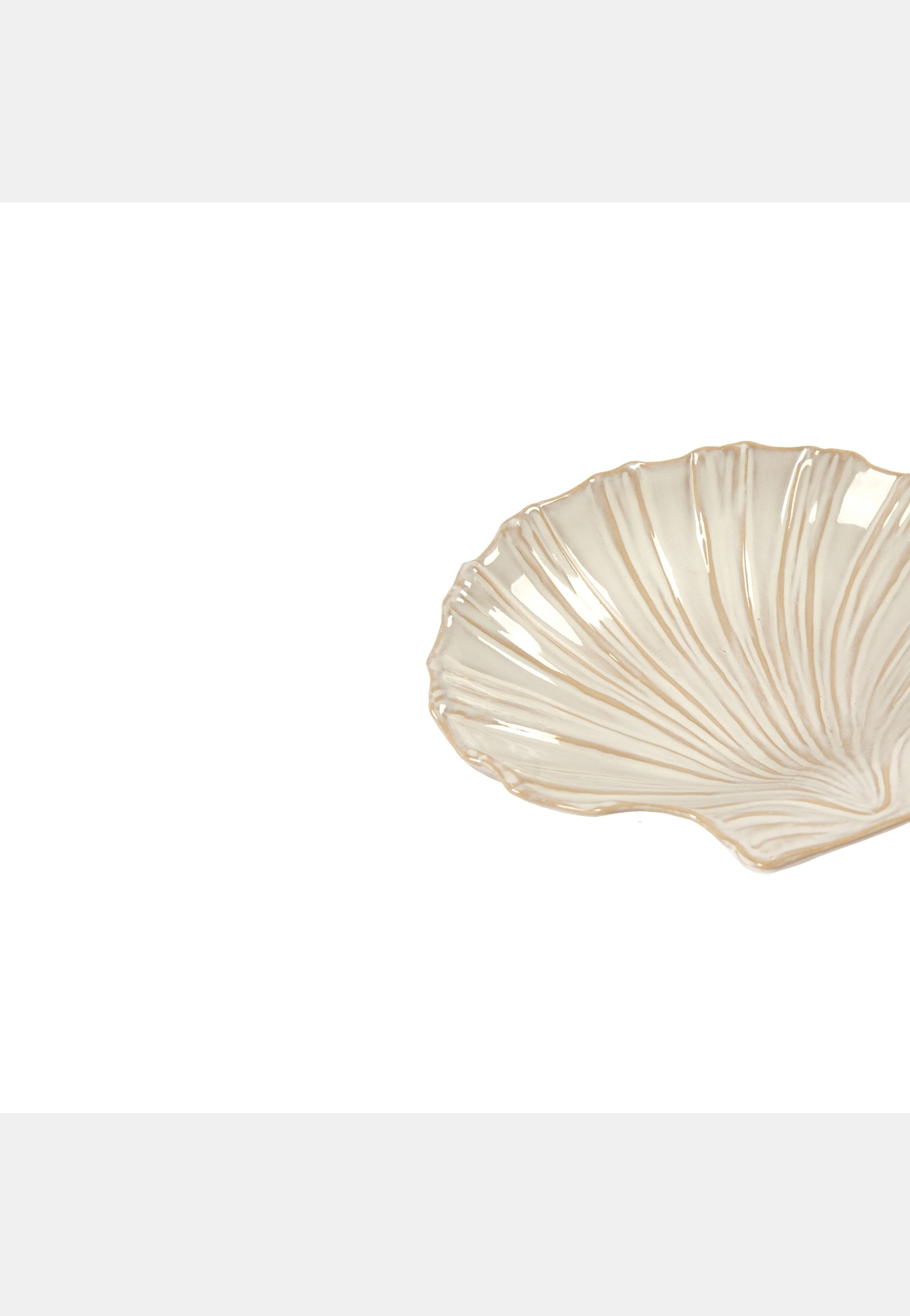 Shell Skål Mini - 12x13 Cm, från Pick A Poppy, i färgen offwhite. Klicka för att öppna bilden i stort format