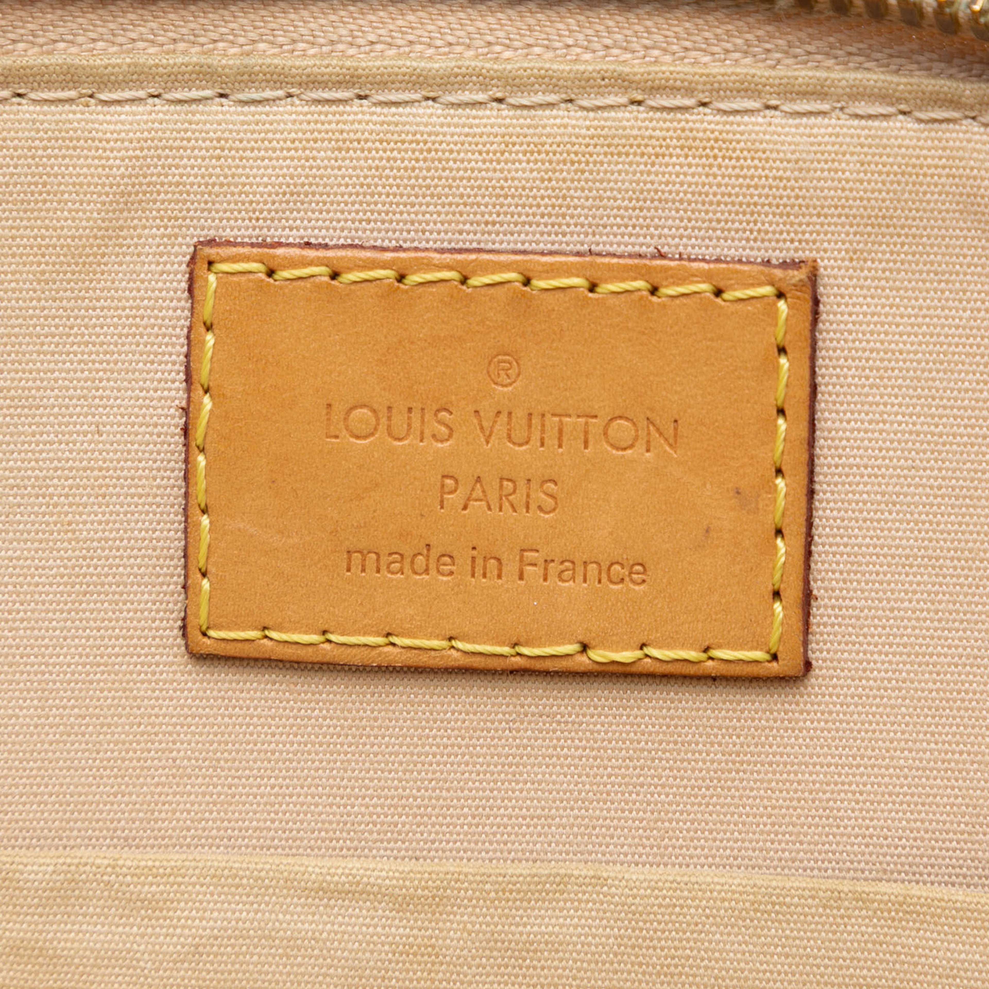 Louis Vuitton Monogram Vernis Alma Bb, från Luxclusif, i färgen gold. Klicka för att öppna bilden i stort format