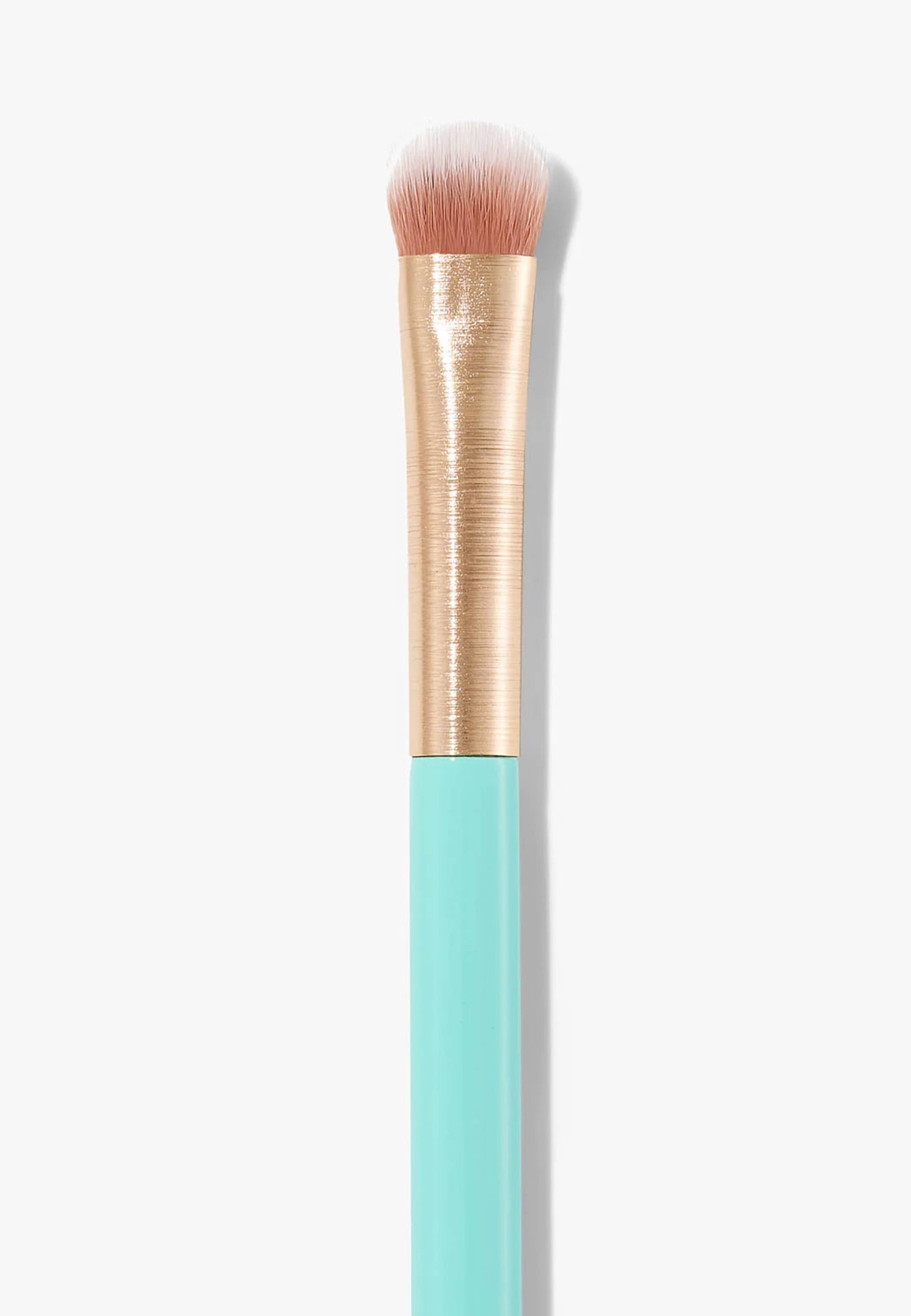 06 Eyeshadow Brush