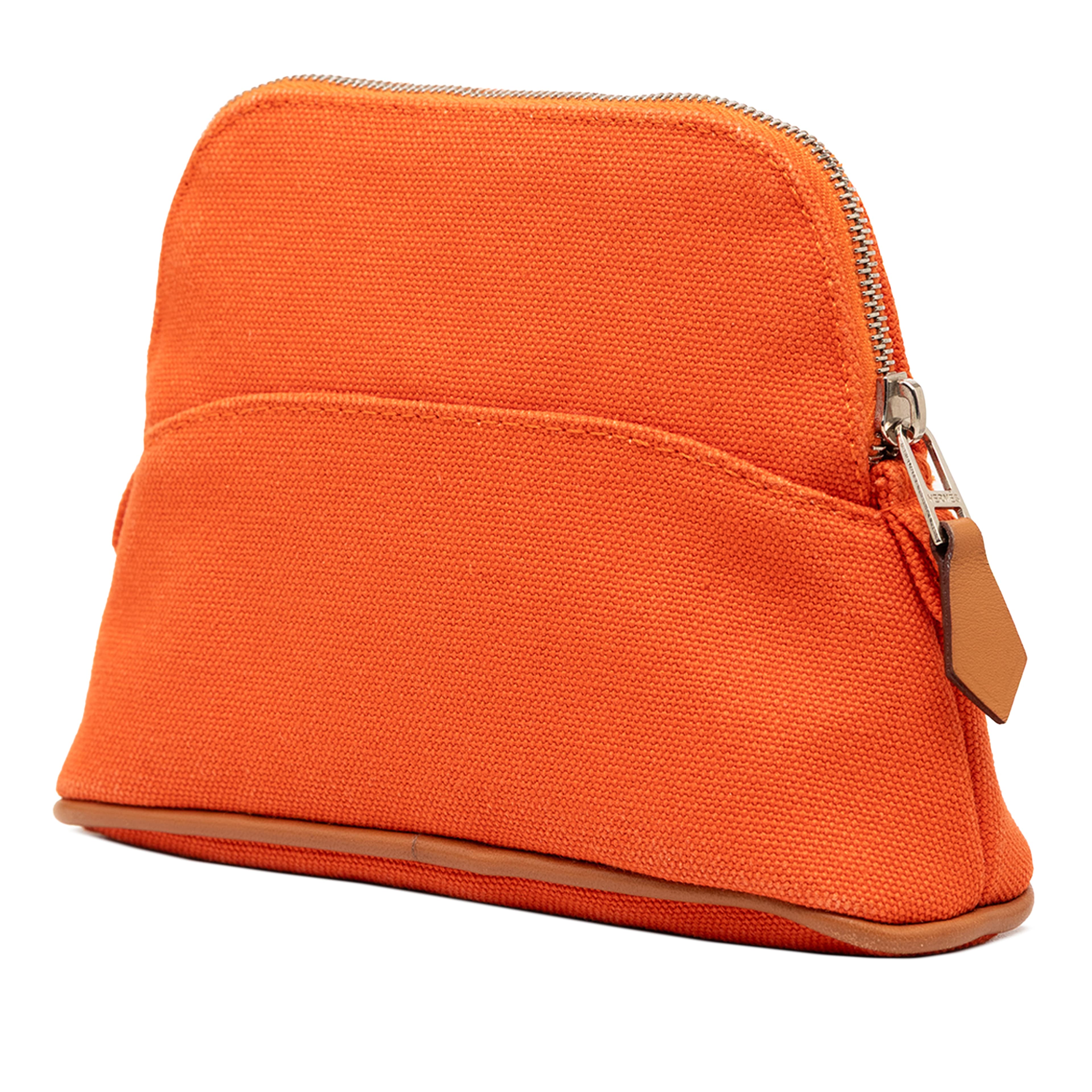 Hermès Mini Mini Canvas Bolide Case, från Luxclusif, i färgen dark orange. Klicka för att öppna bilden i stort format