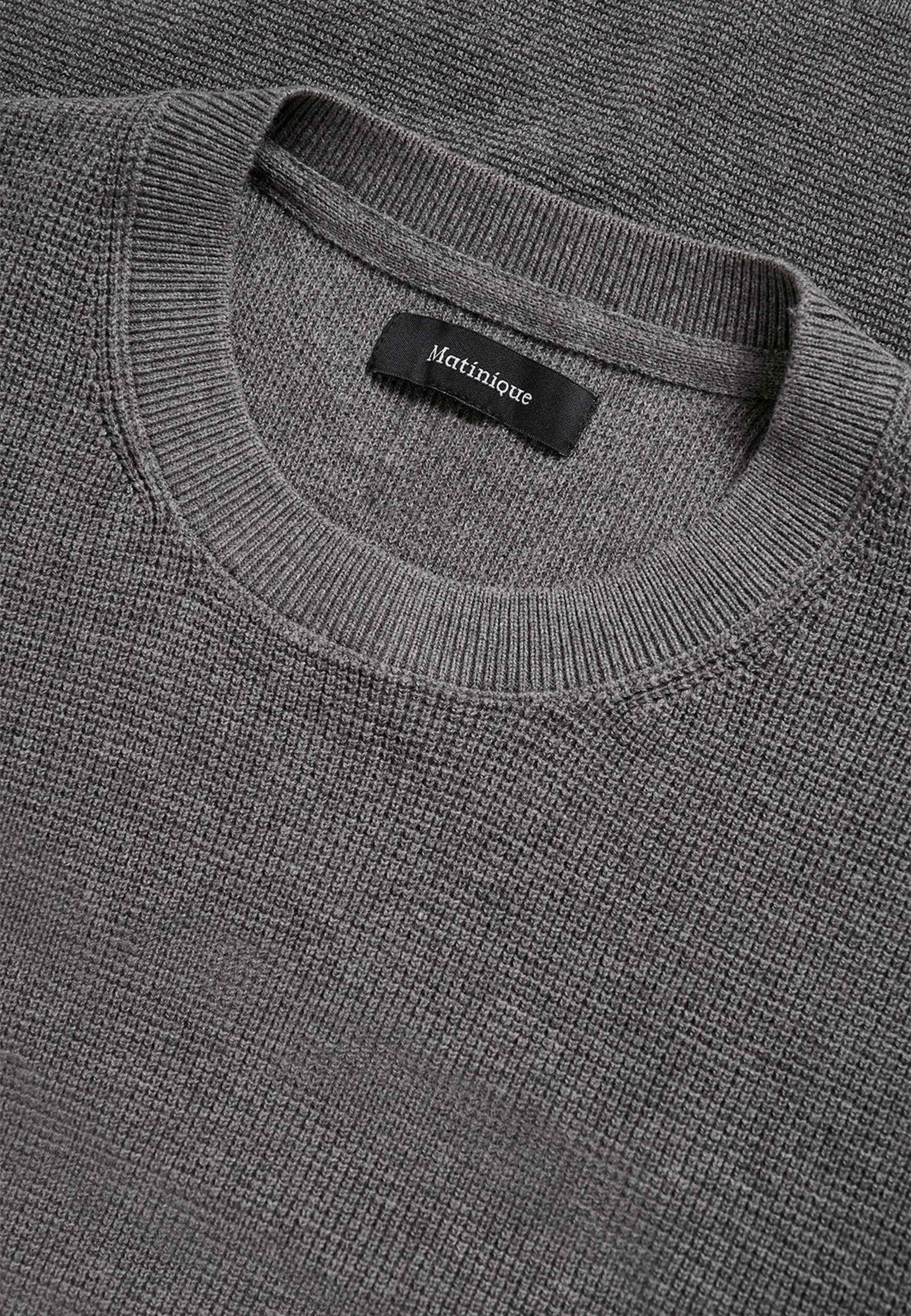 MAlagoon Pullover, från Matinique, i färgen Medium Grey Melange.