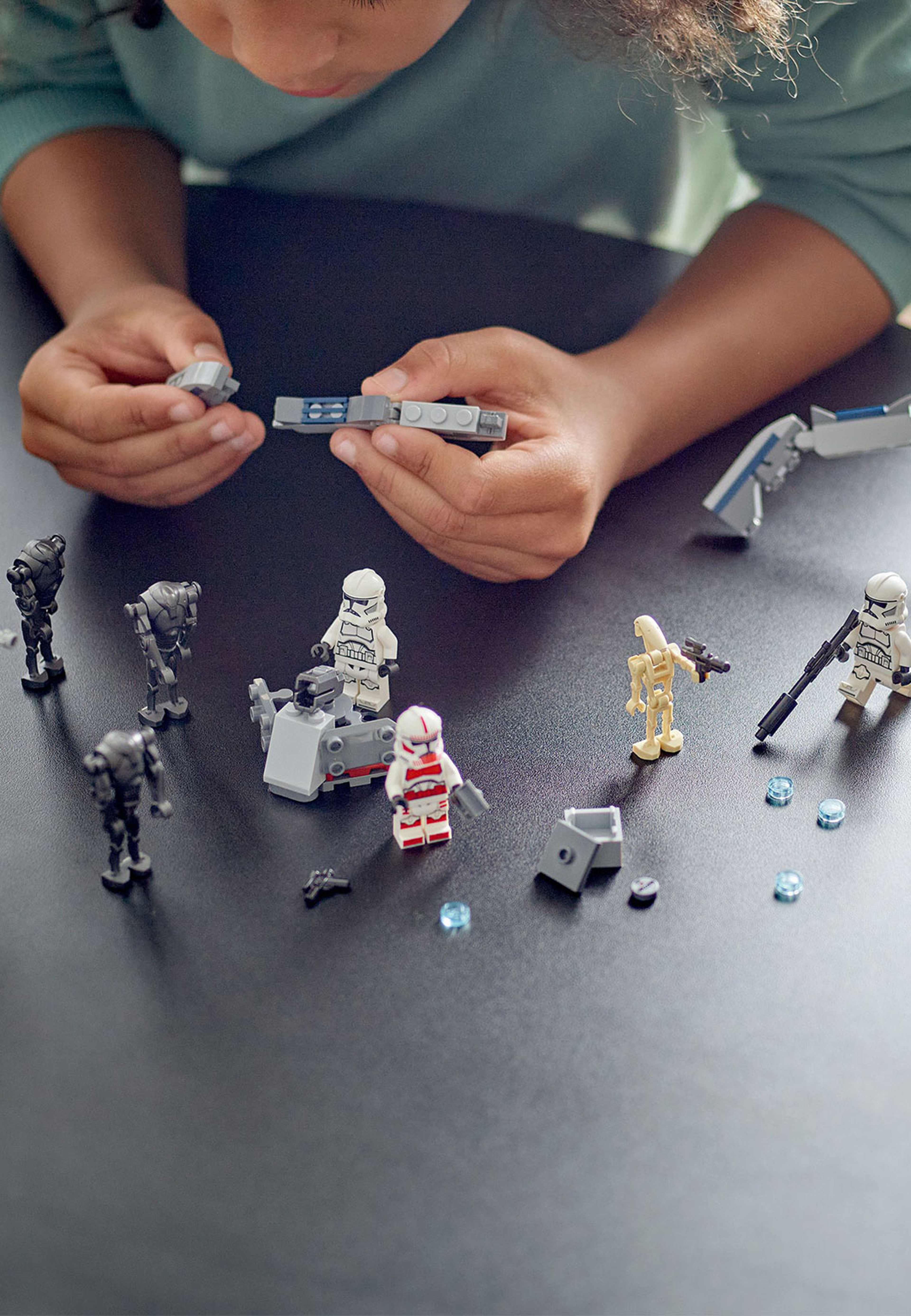 Star Wars™ Clone Trooper™ & Battle Droid™ Battle 75372