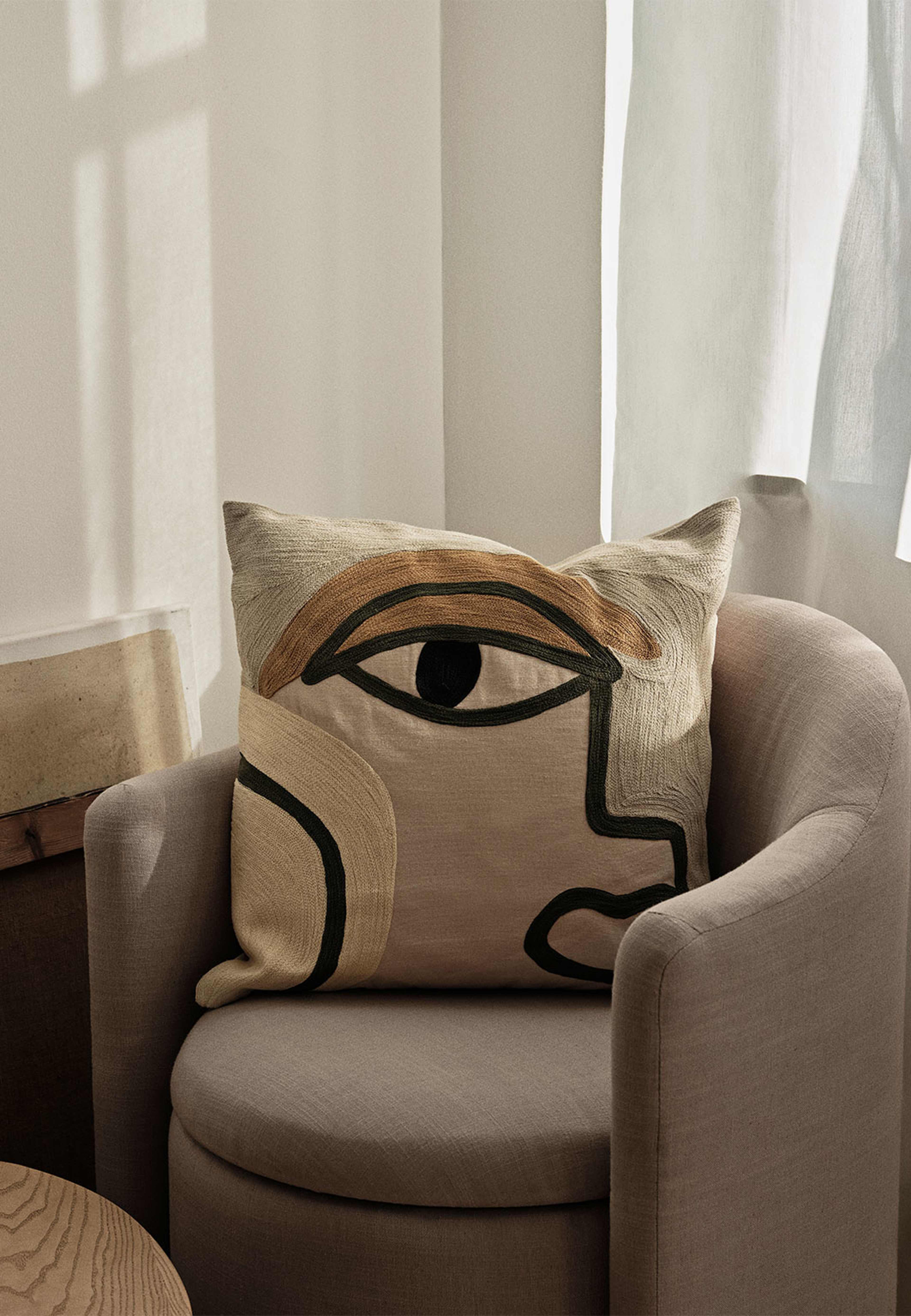 Manon Pillowcase