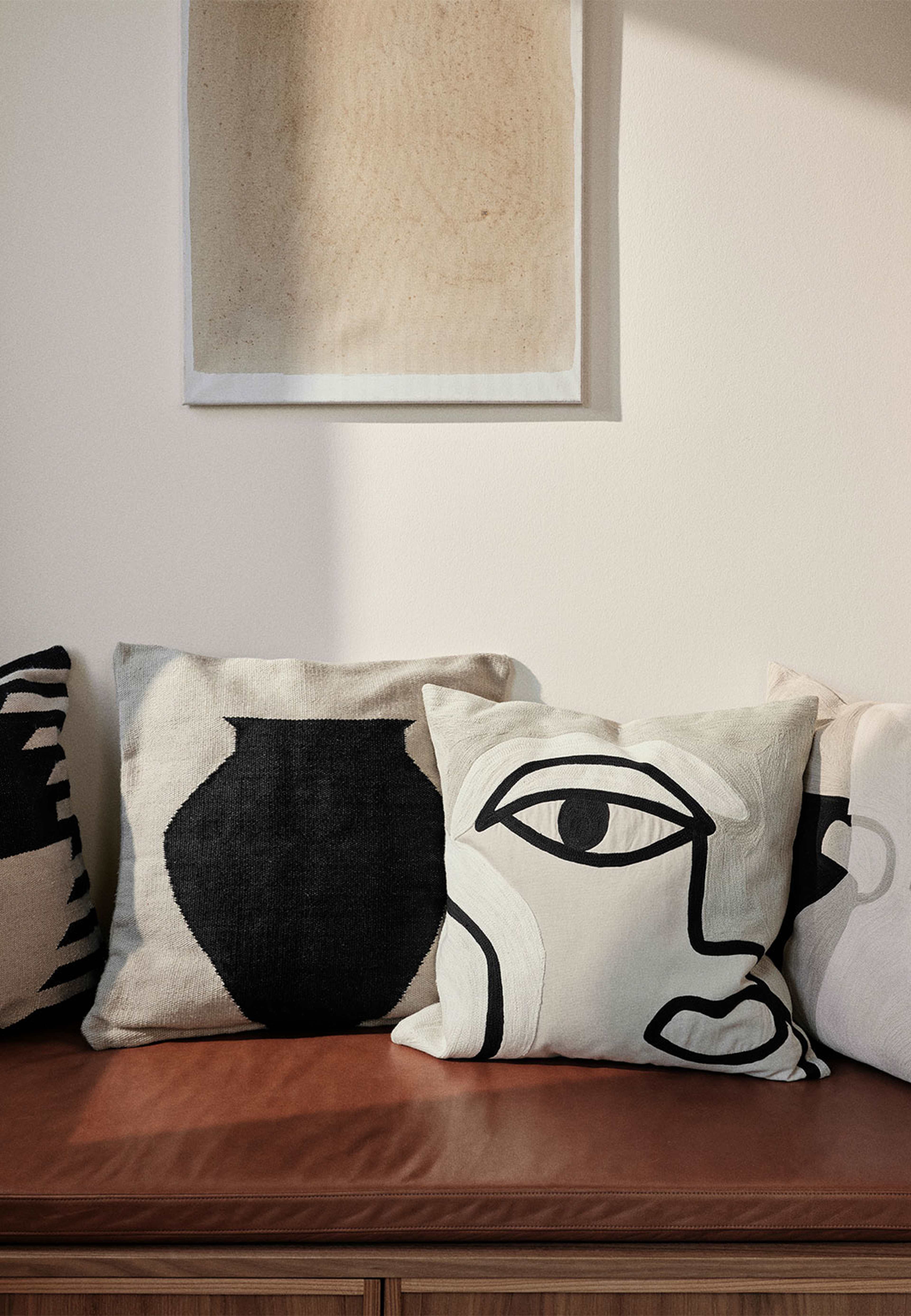 Manon Pillowcase