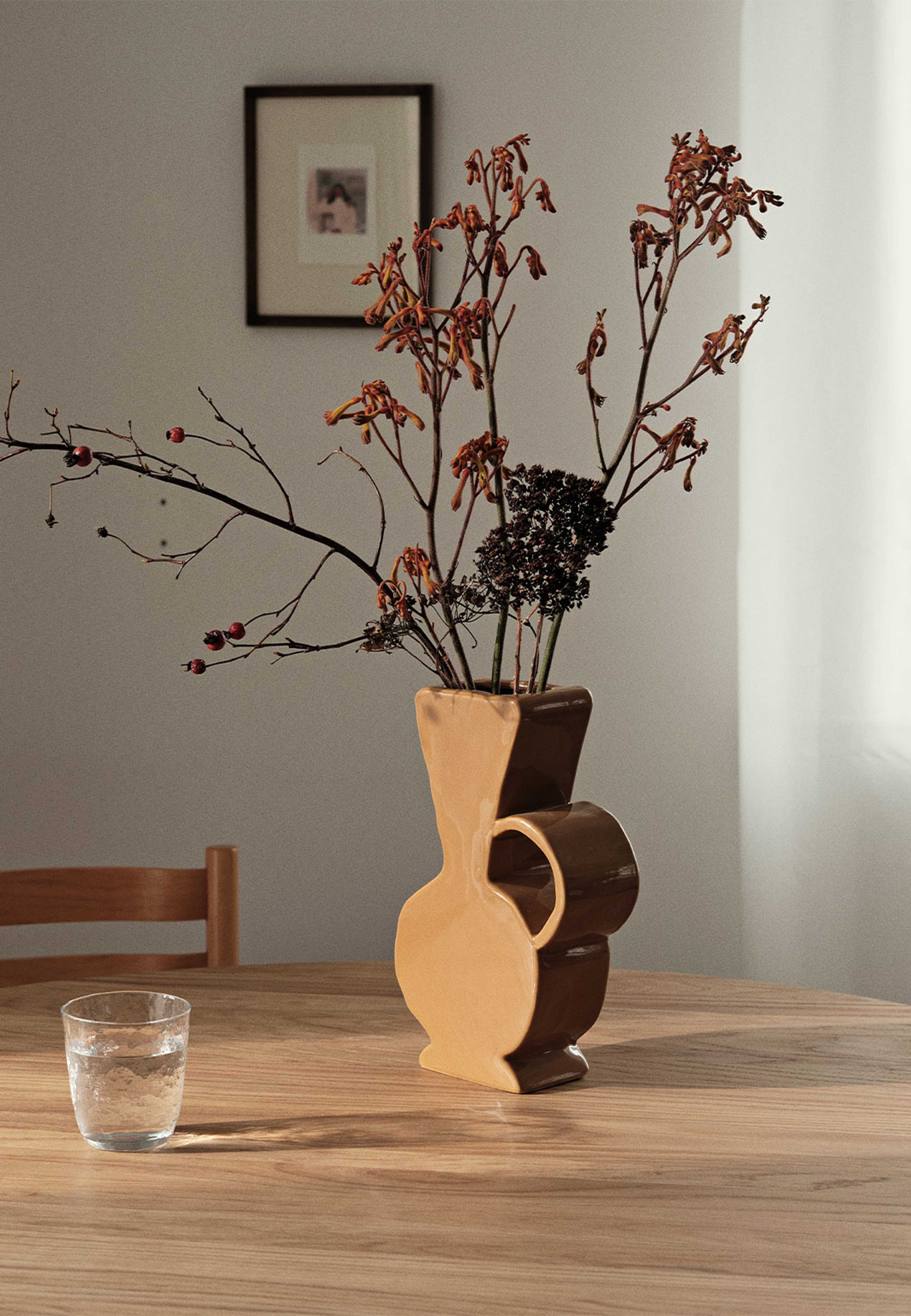 Etta Vase