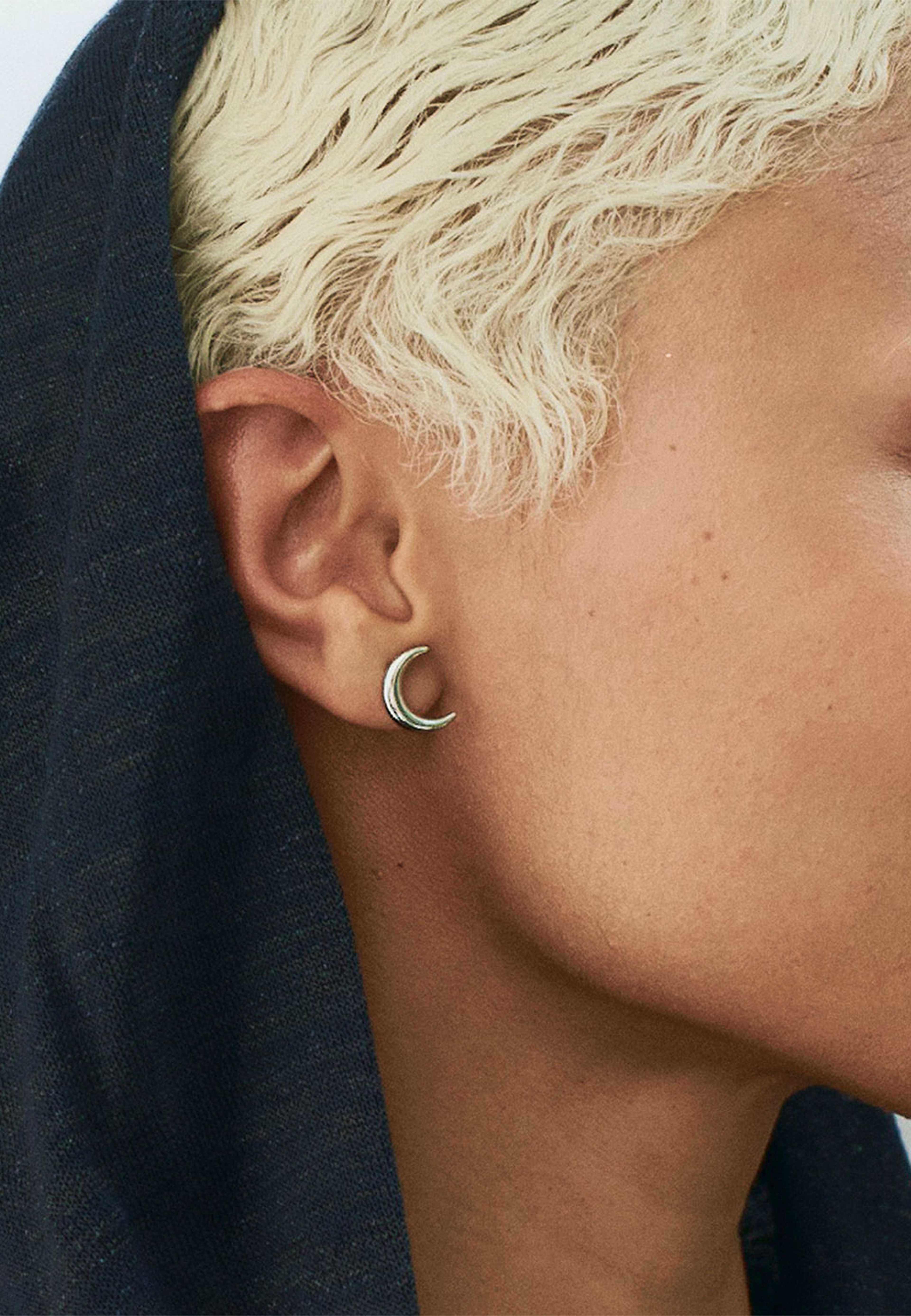 New Moon Studs S