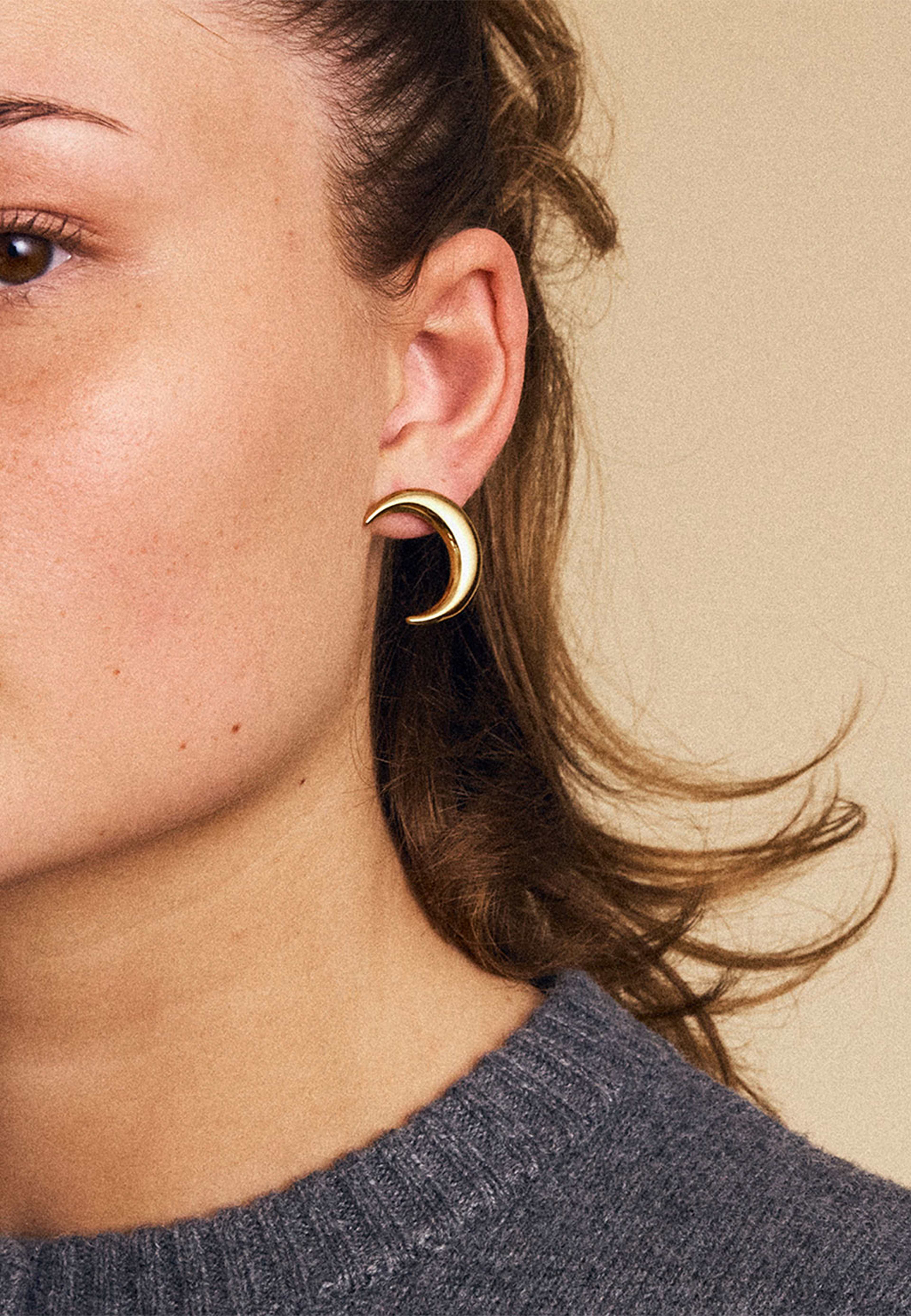 New Moon Studs L