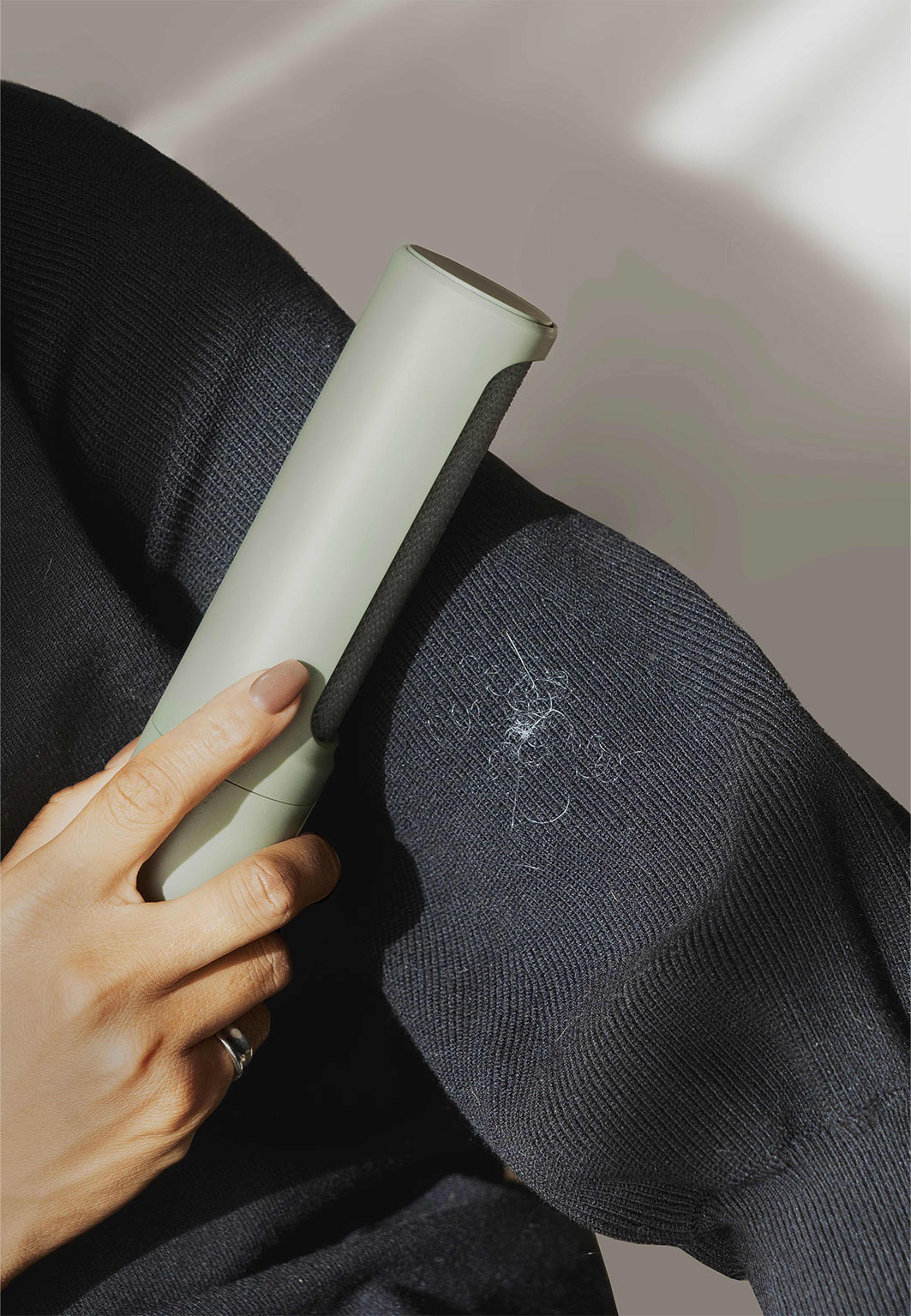 Lint Brush