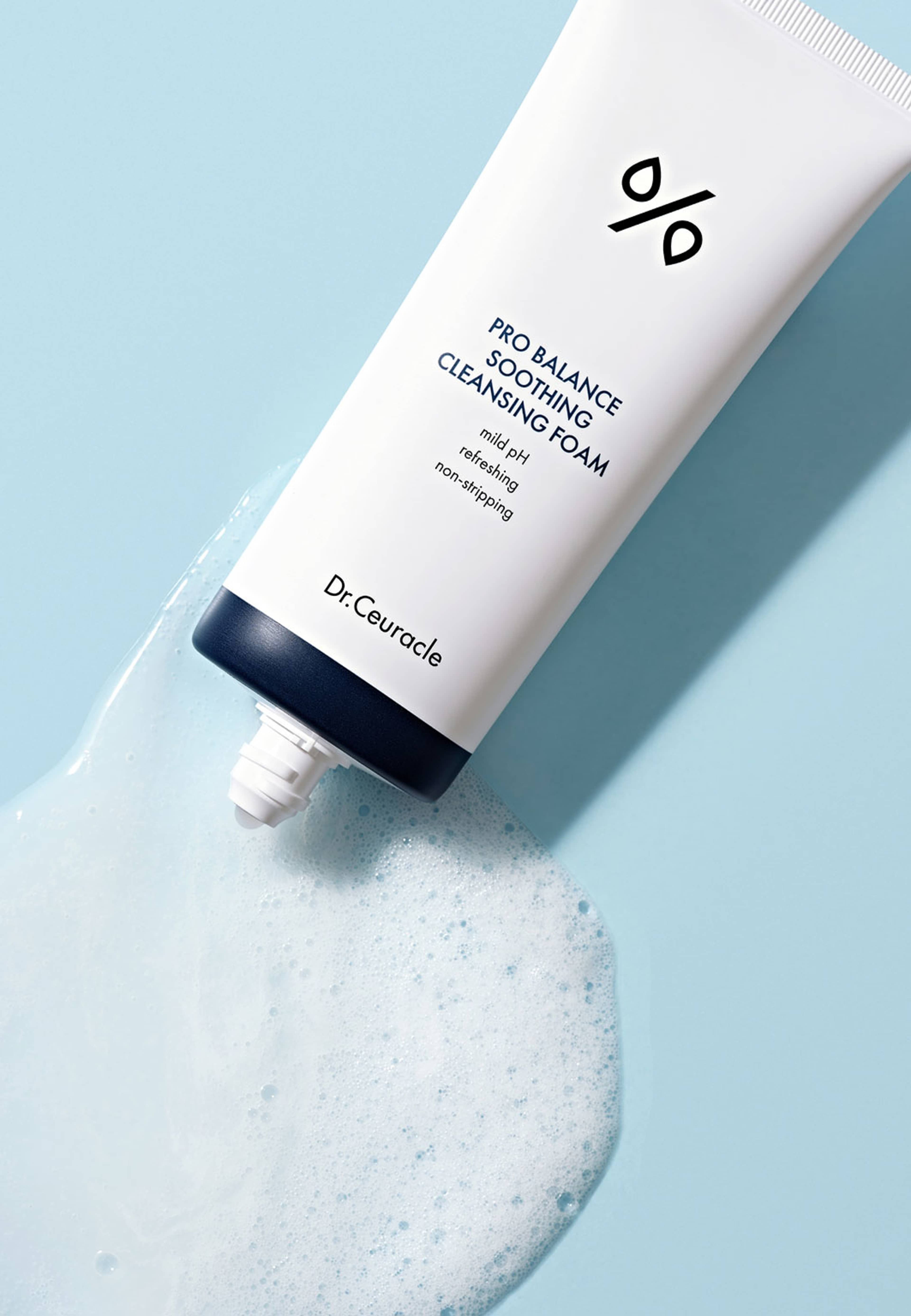 Pro Balance Soothing Cleansing Foam