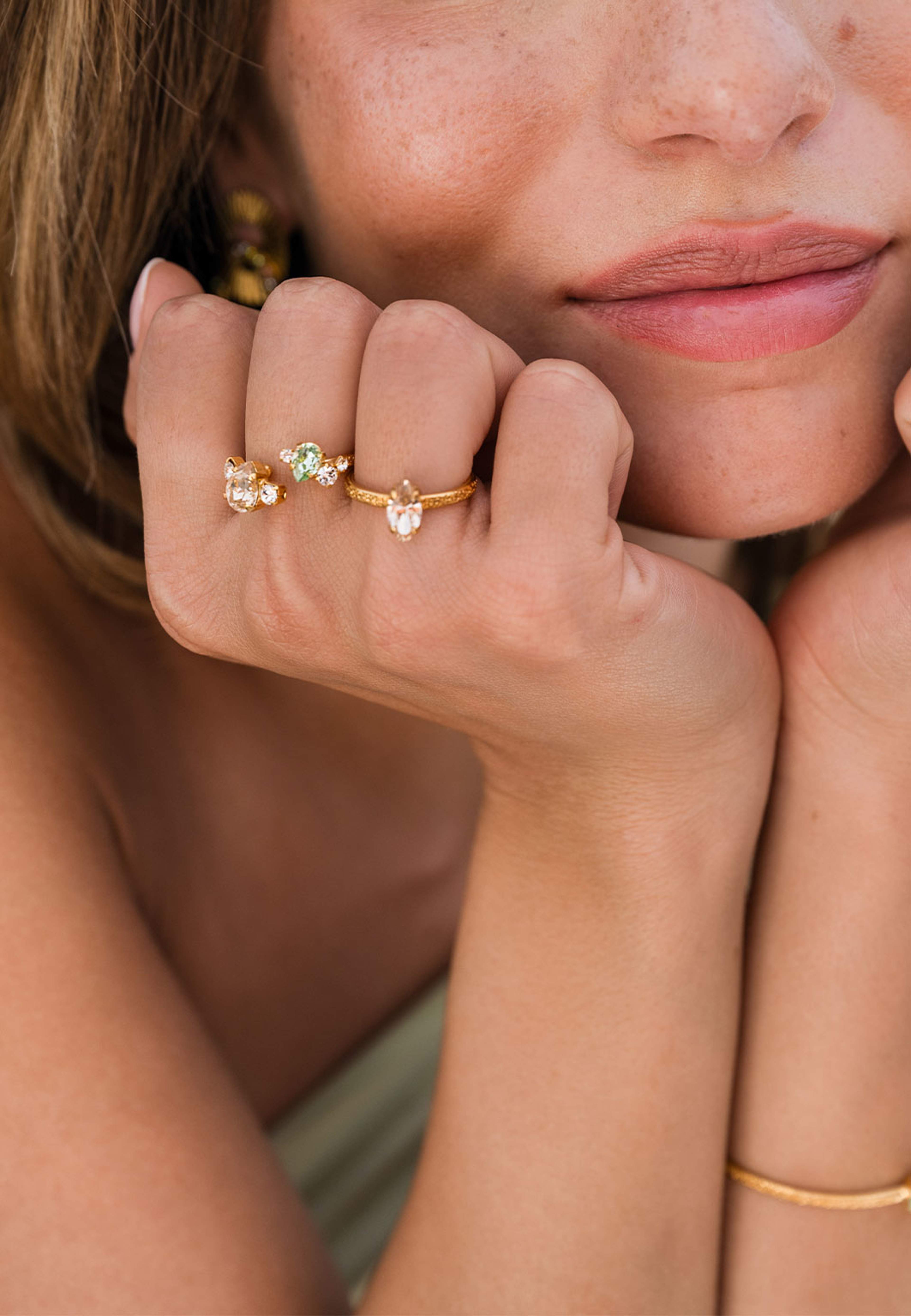 Vivi Ring