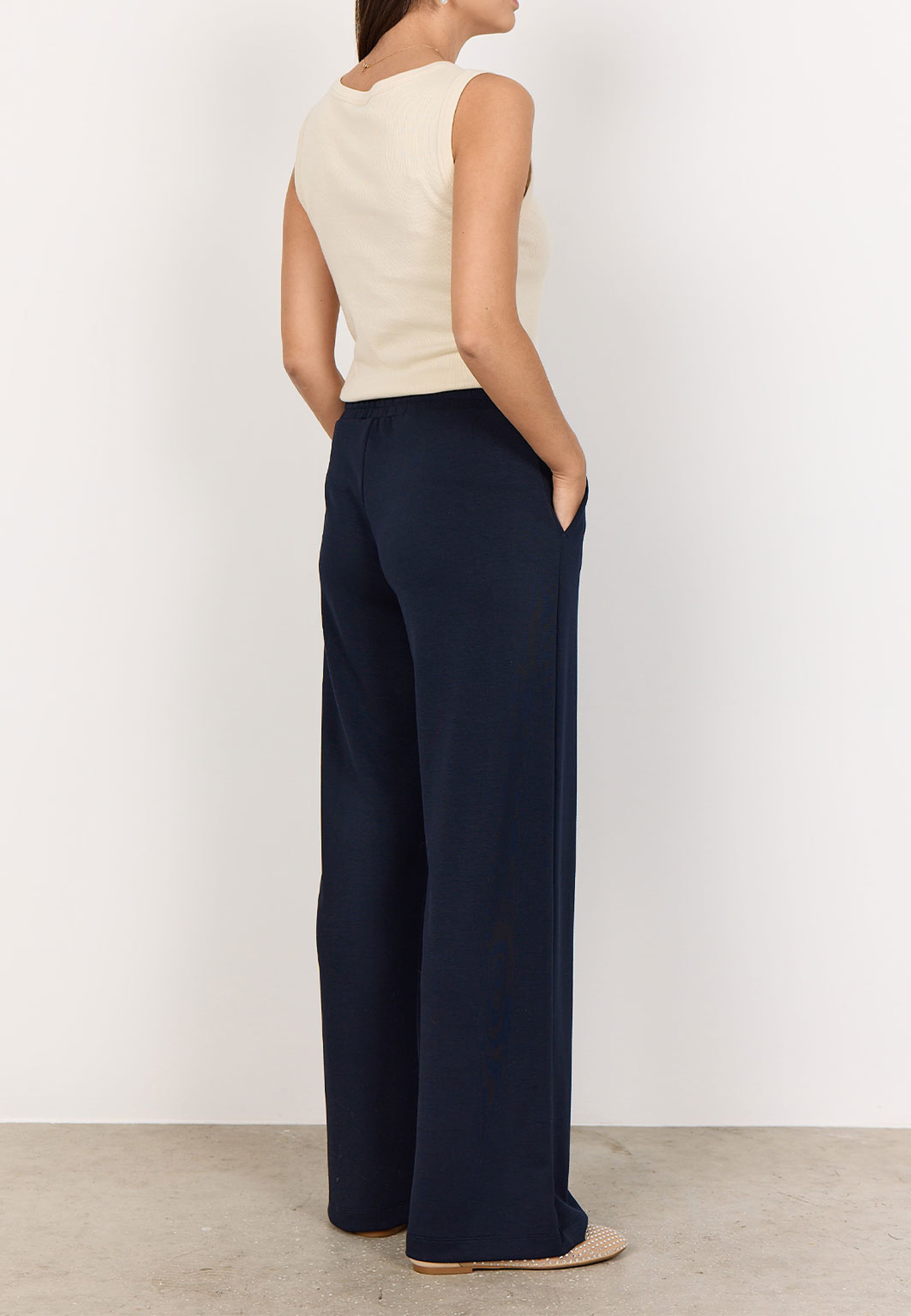 SC-Banu 265 Pants, från Soyaconcept, i färgen Navy. Klicka för att öppna bilden i stort format