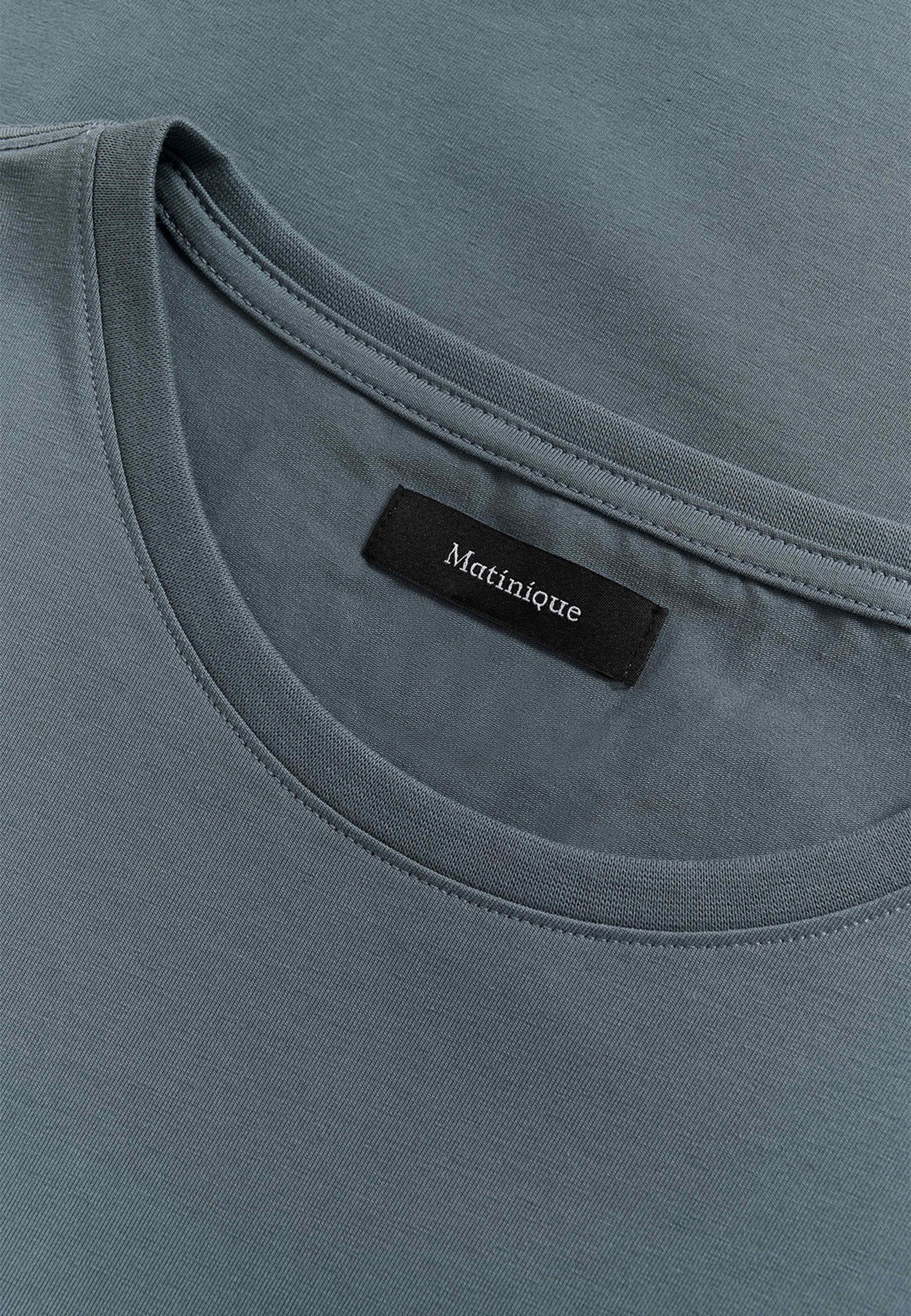 Jermalink T-shirt, från Matinique, i färgen Stormy Weather.