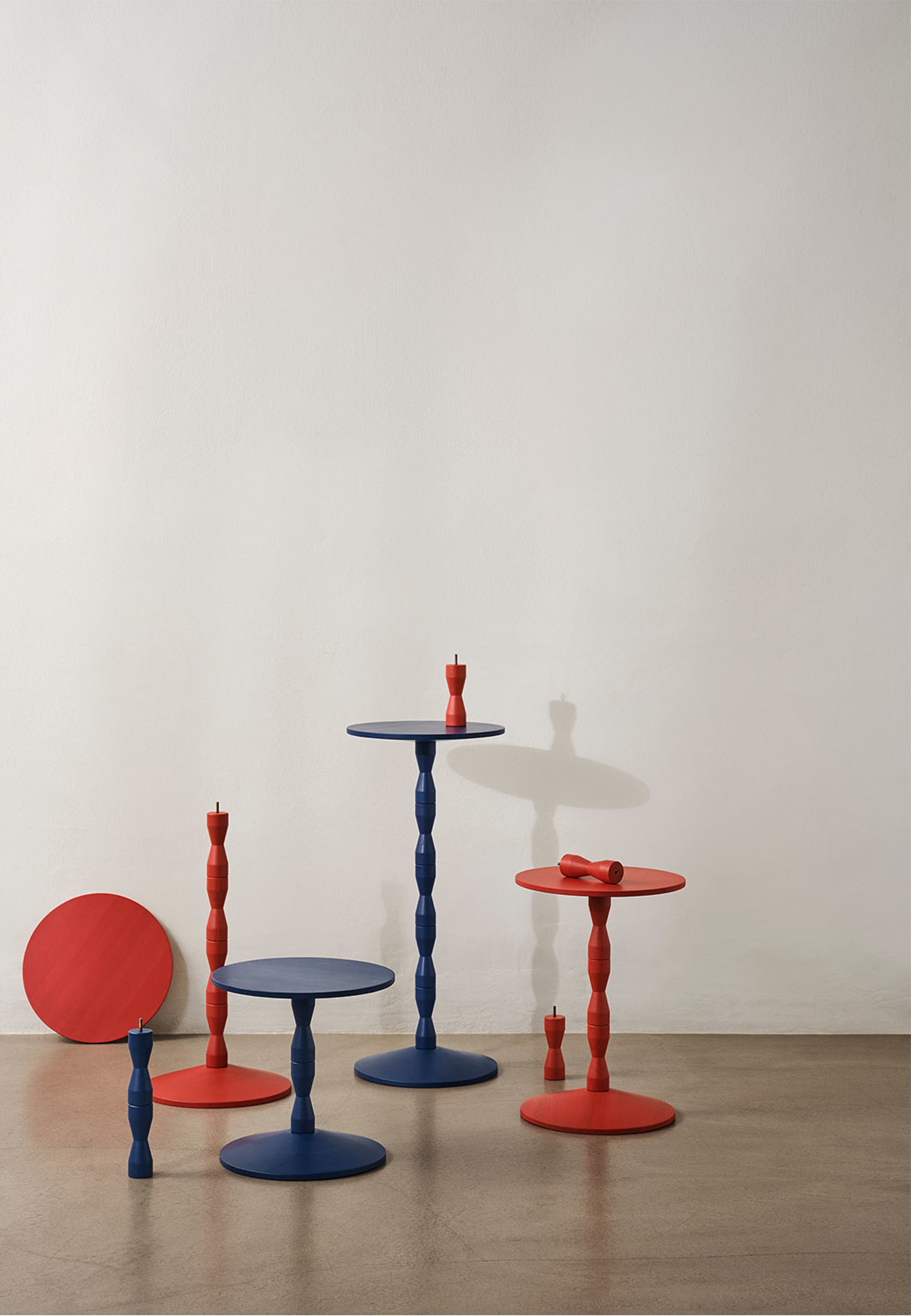 Pedestal Table