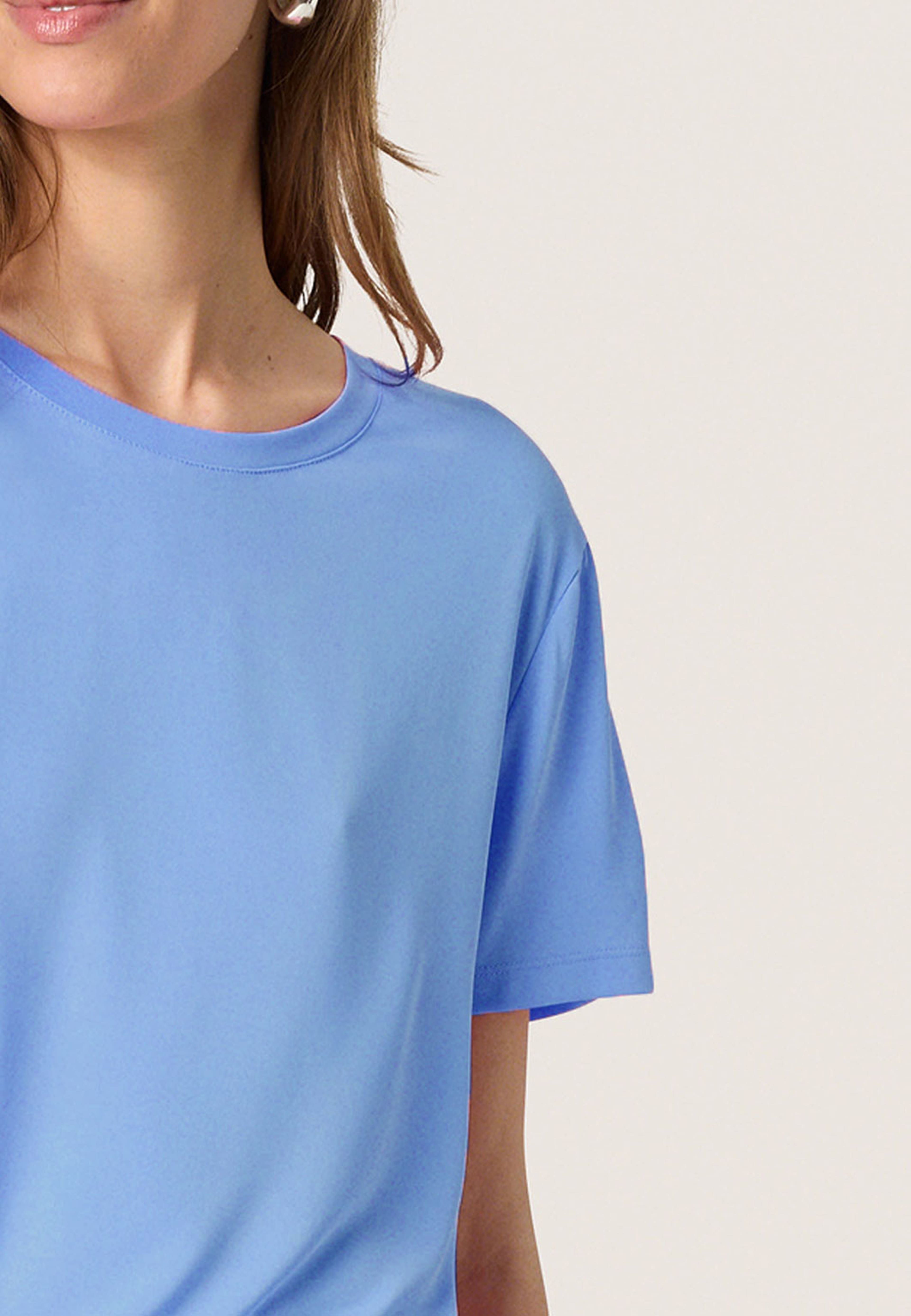 SLColumbine Crew-Neck T-Shirt, från Soaked In Luxury, i färgen Serenity.