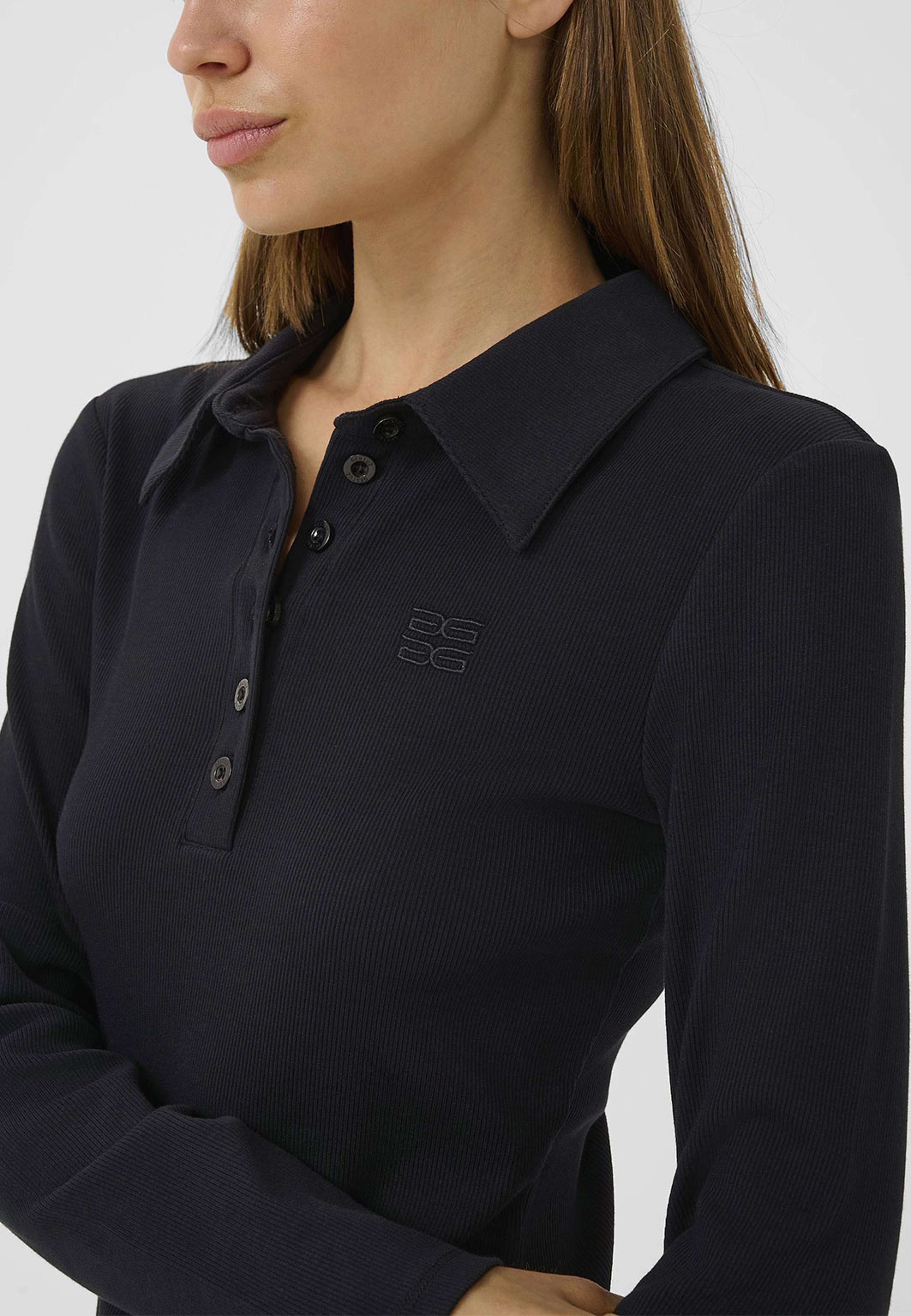 GZdrew Poloshirt, från Gestuz, i färgen Black.