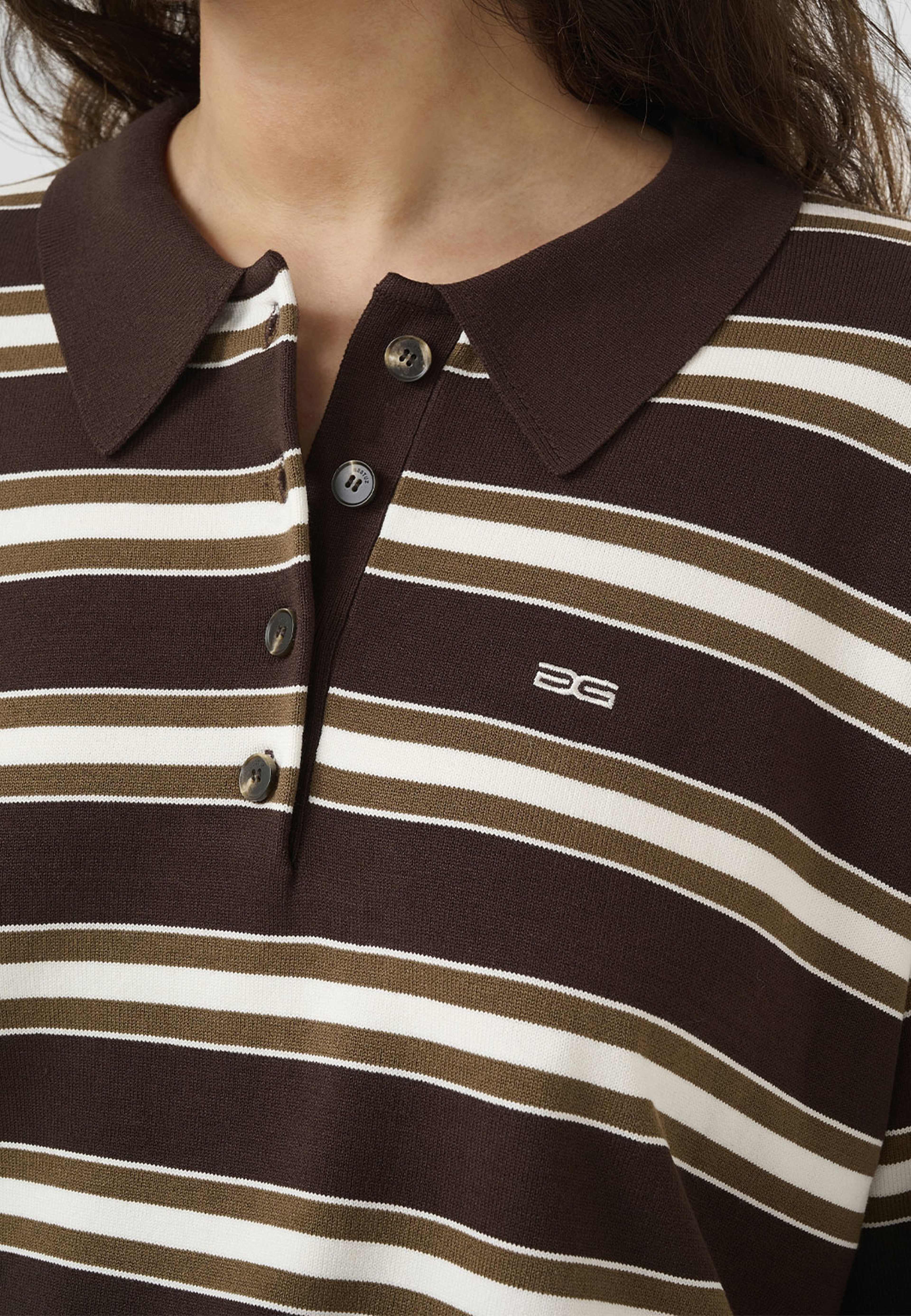 GZpaige Poloshirt, från Gestuz, i färgen Molé/Dark Beech/Egret.