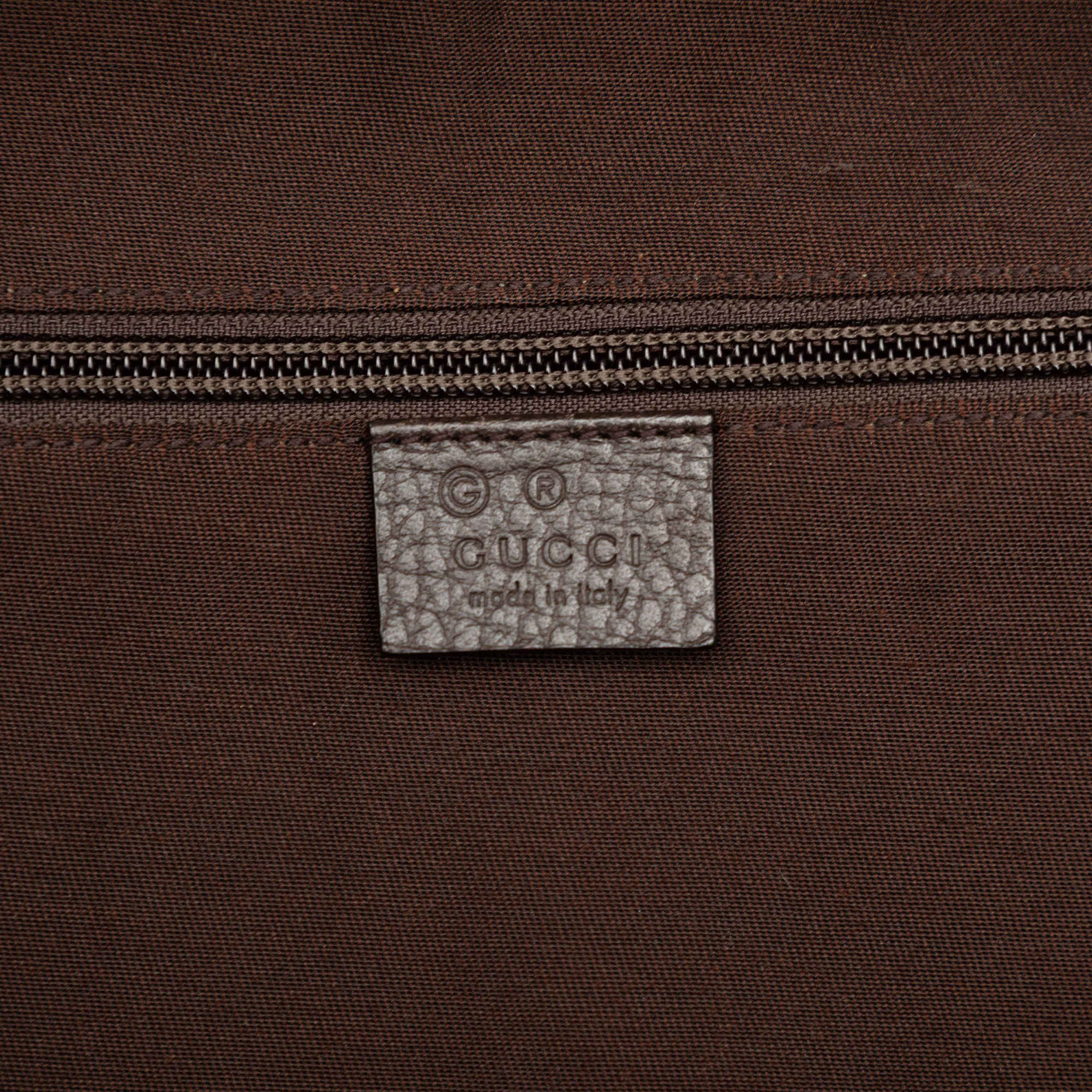 Gucci Gg Canvas Backpack, från Luxclusif, i färgen beige. Klicka för att öppna bilden i stort format