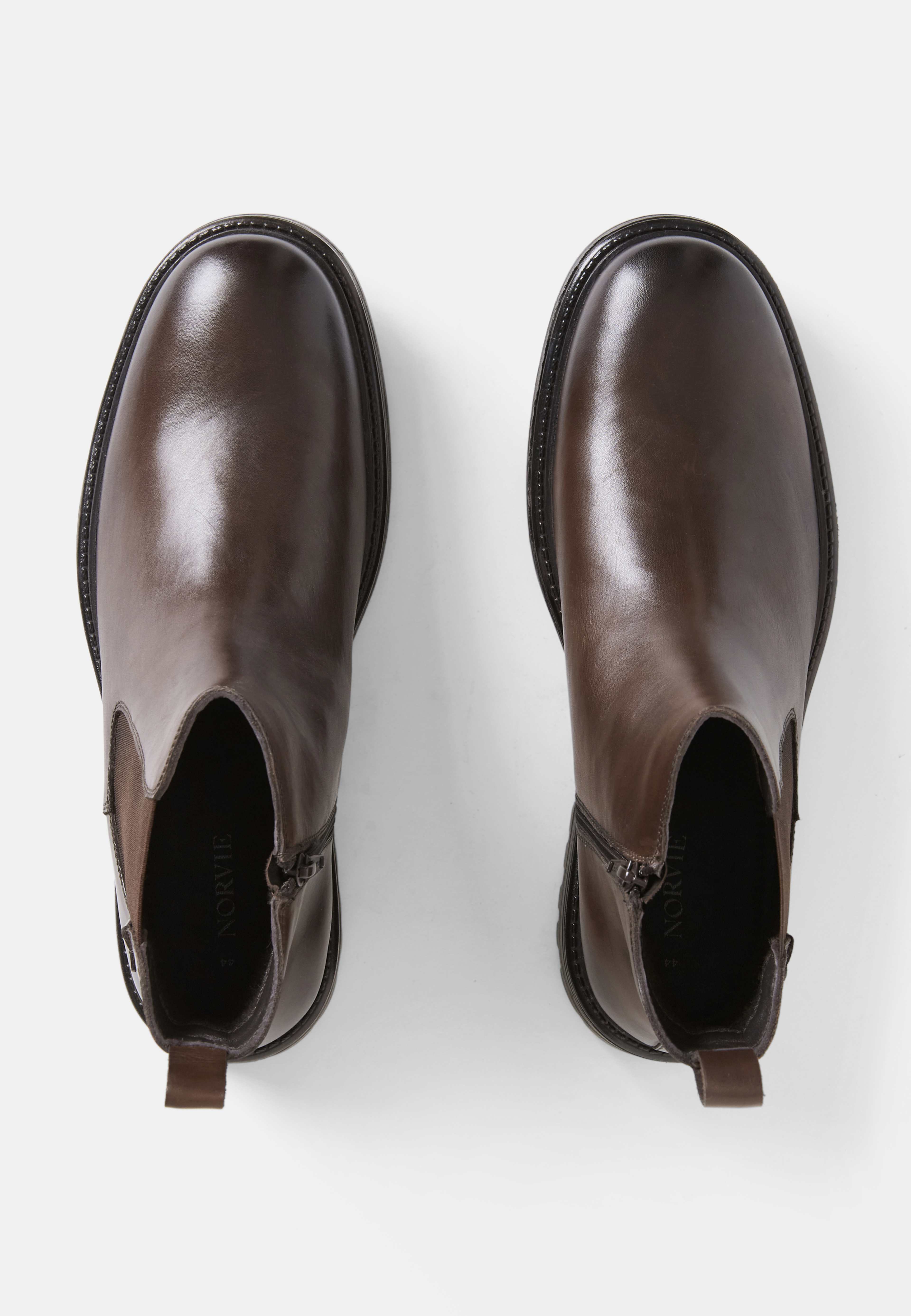 Chelsea boots i skinn