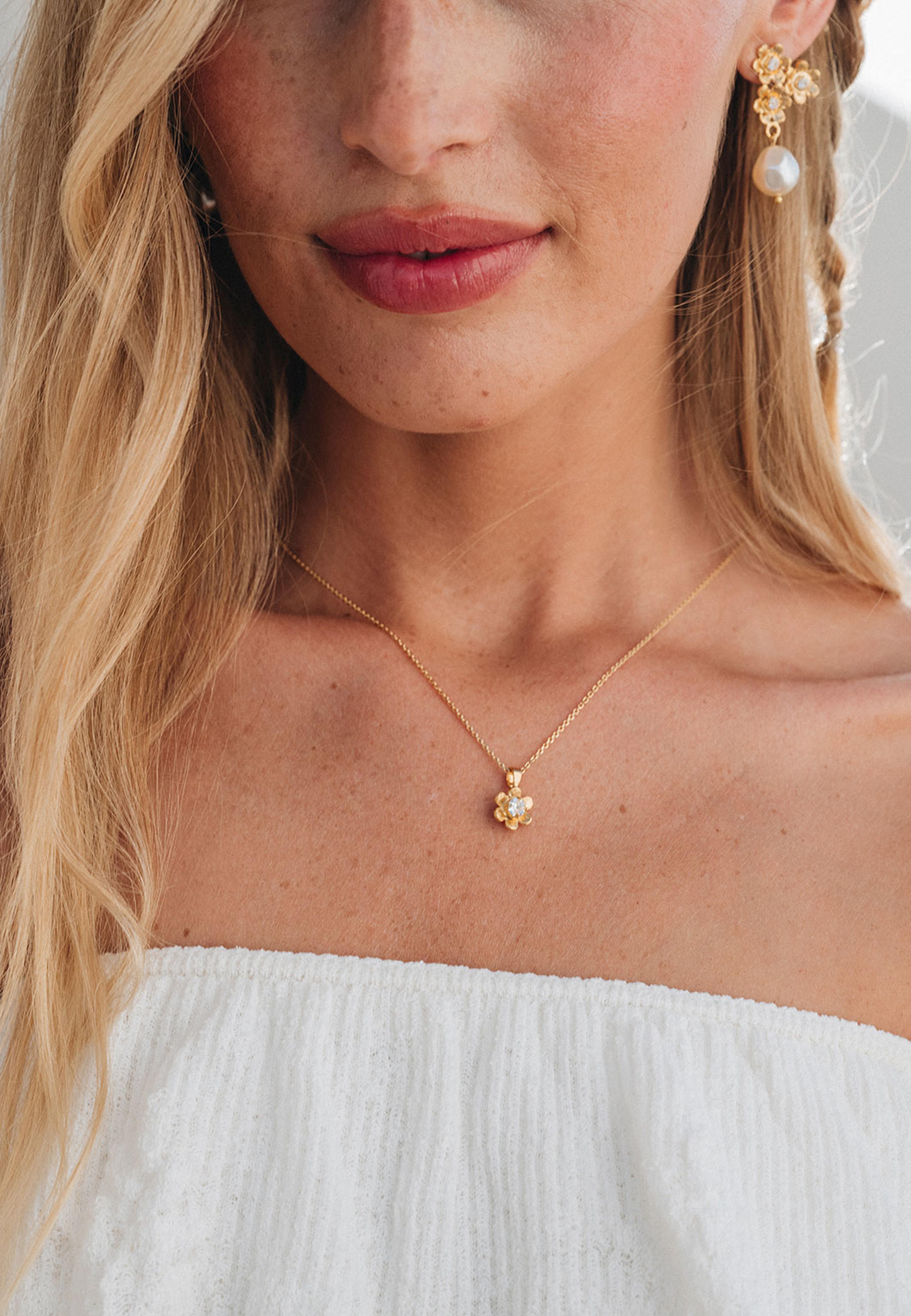 Juni Necklace
