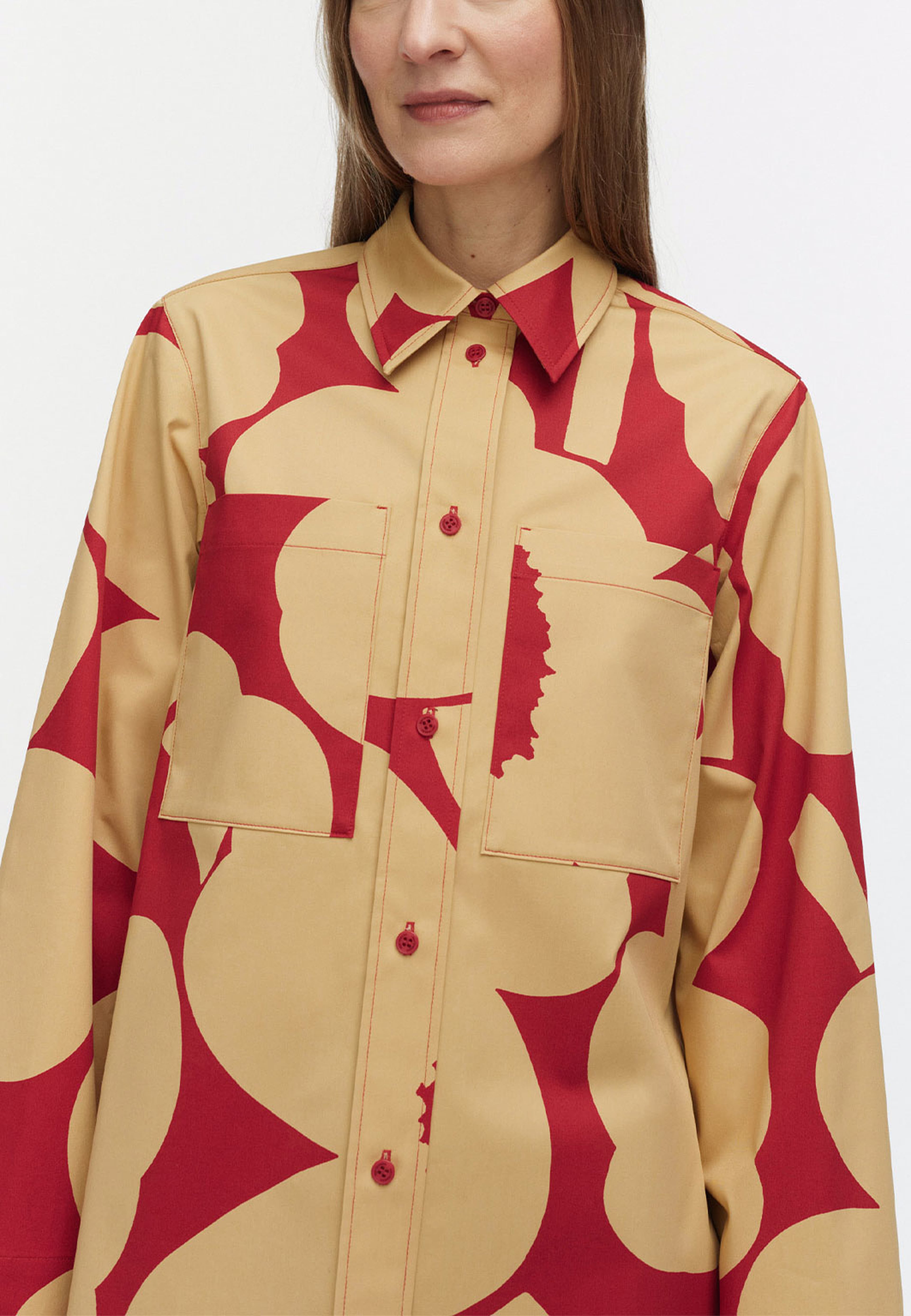 MAARIA UNIKKO Shirt, från Marimekko, i färgen Light Brown, Red.