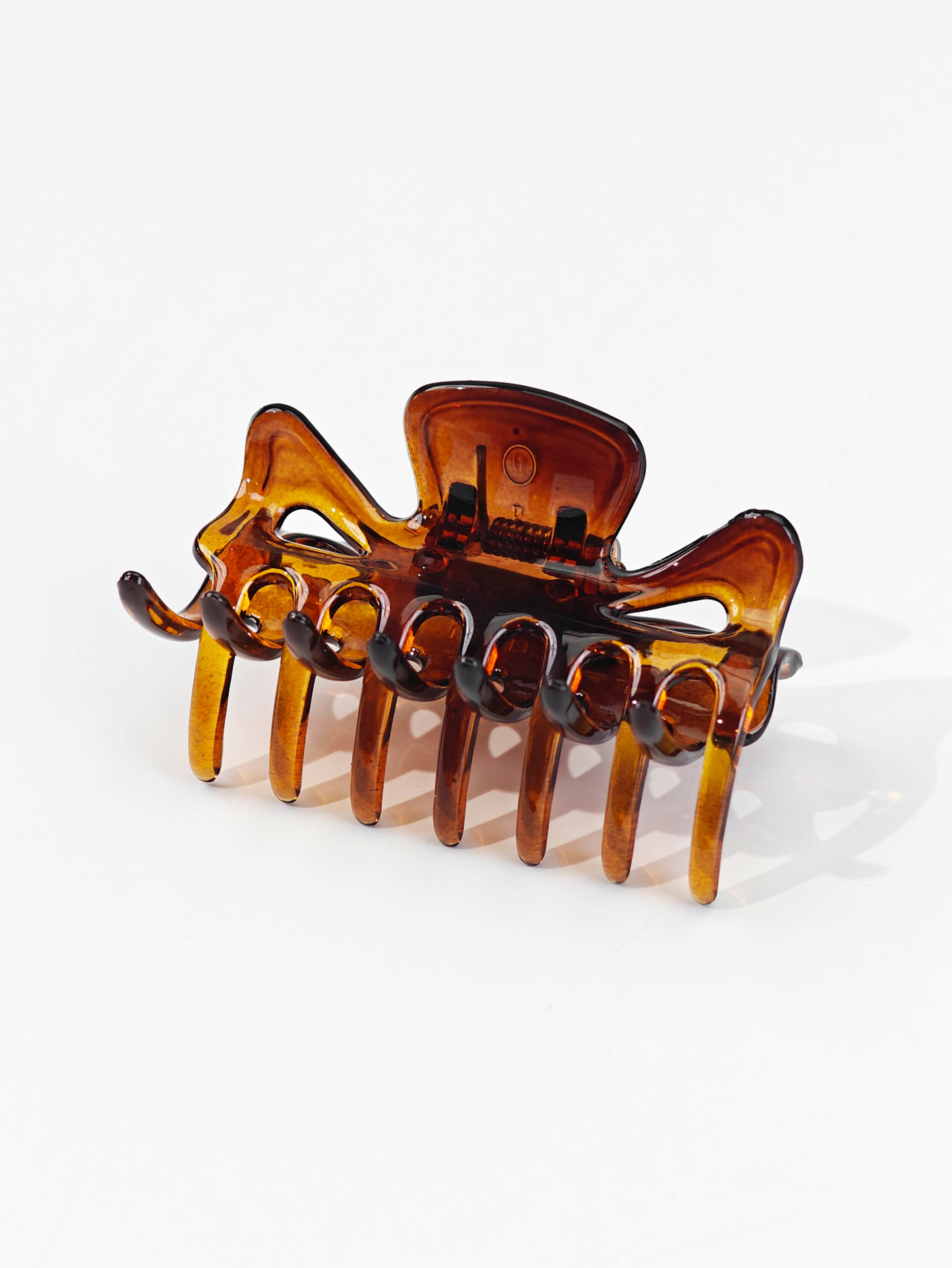 Hårklämma, 9 cm, från Å BEAUTY, i färgen Brown. Klicka för att öppna bilden i stort format