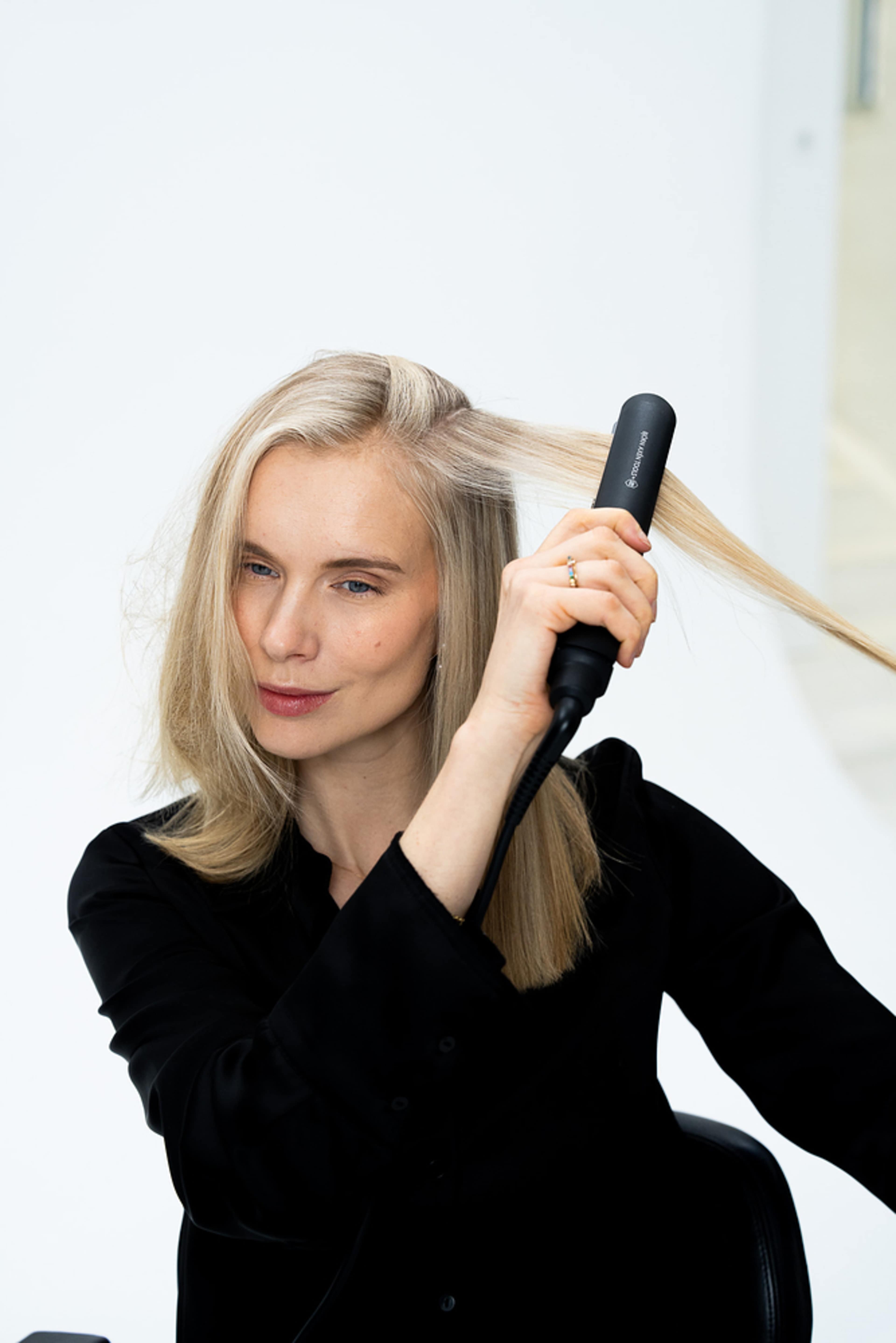 Thermocare Plattång, från Obh Nordica, i färgen Black. Klicka för att öppna bilden i stort format