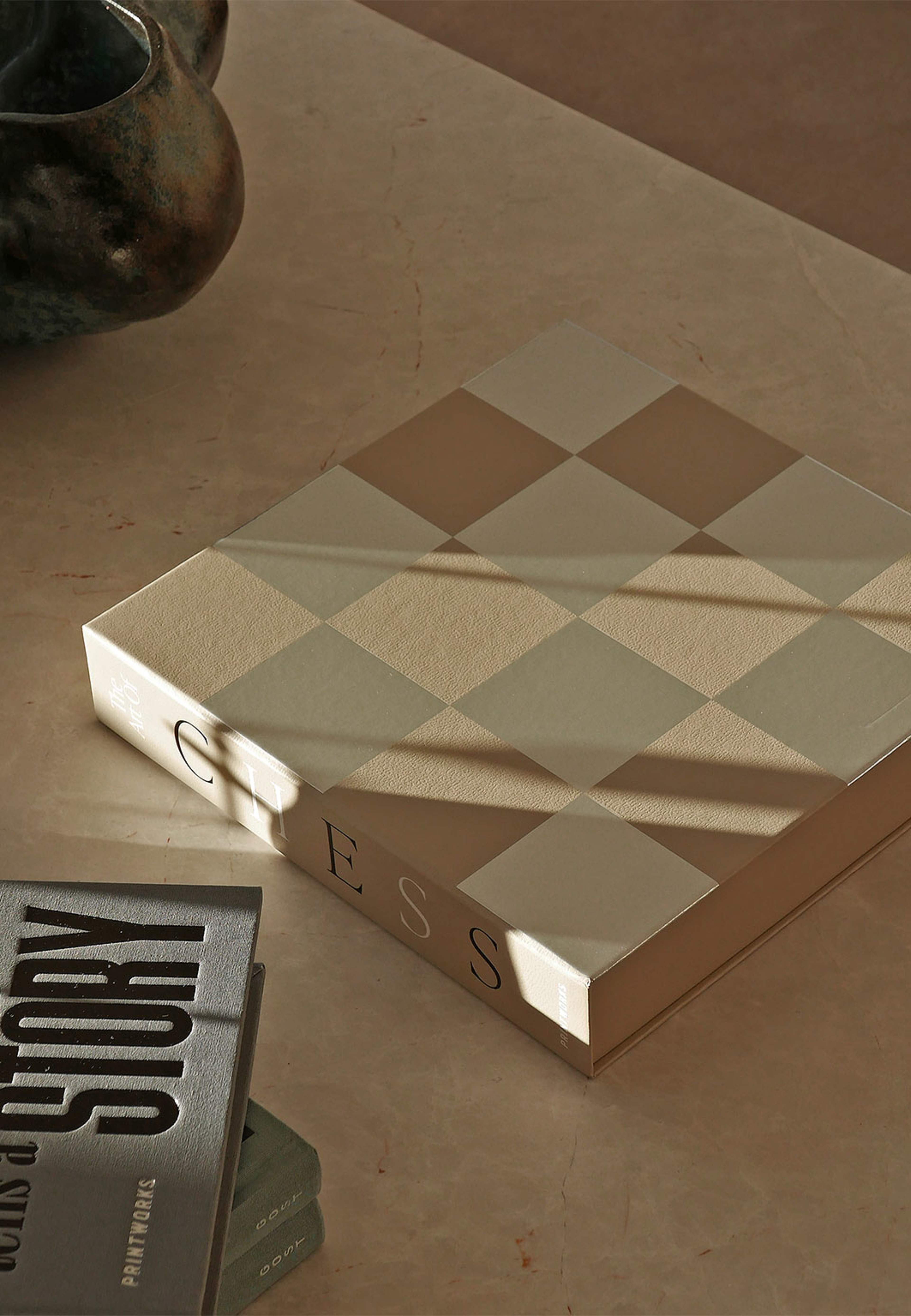 Classic - Art Of Chess, Mirror