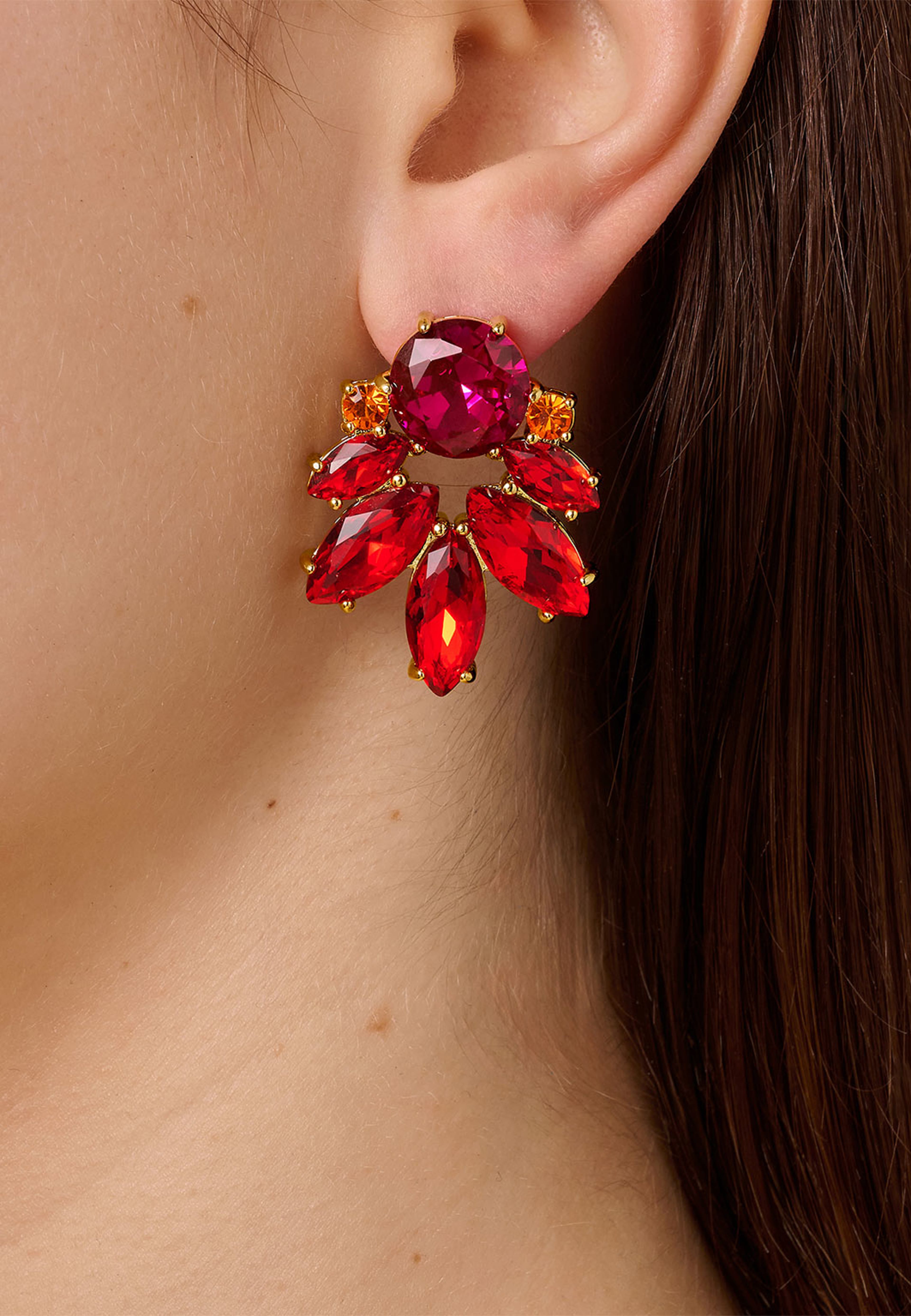 DRAGO RED / PINK Örhänge, från Dyrberg & Kern, i färgen Sg Red. Klicka för att öppna bilden i stort format