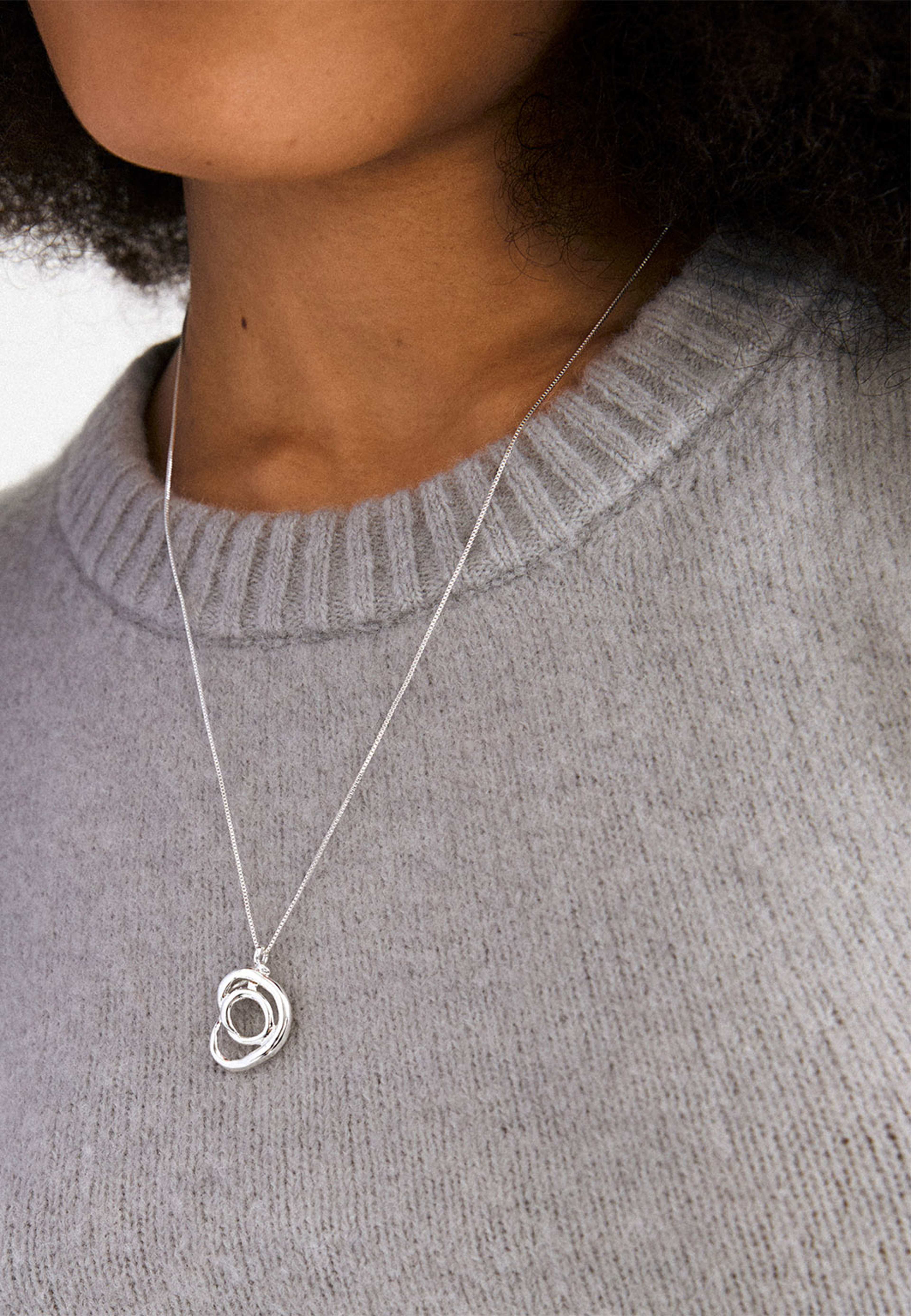 Diego Necklace Silver-Plated