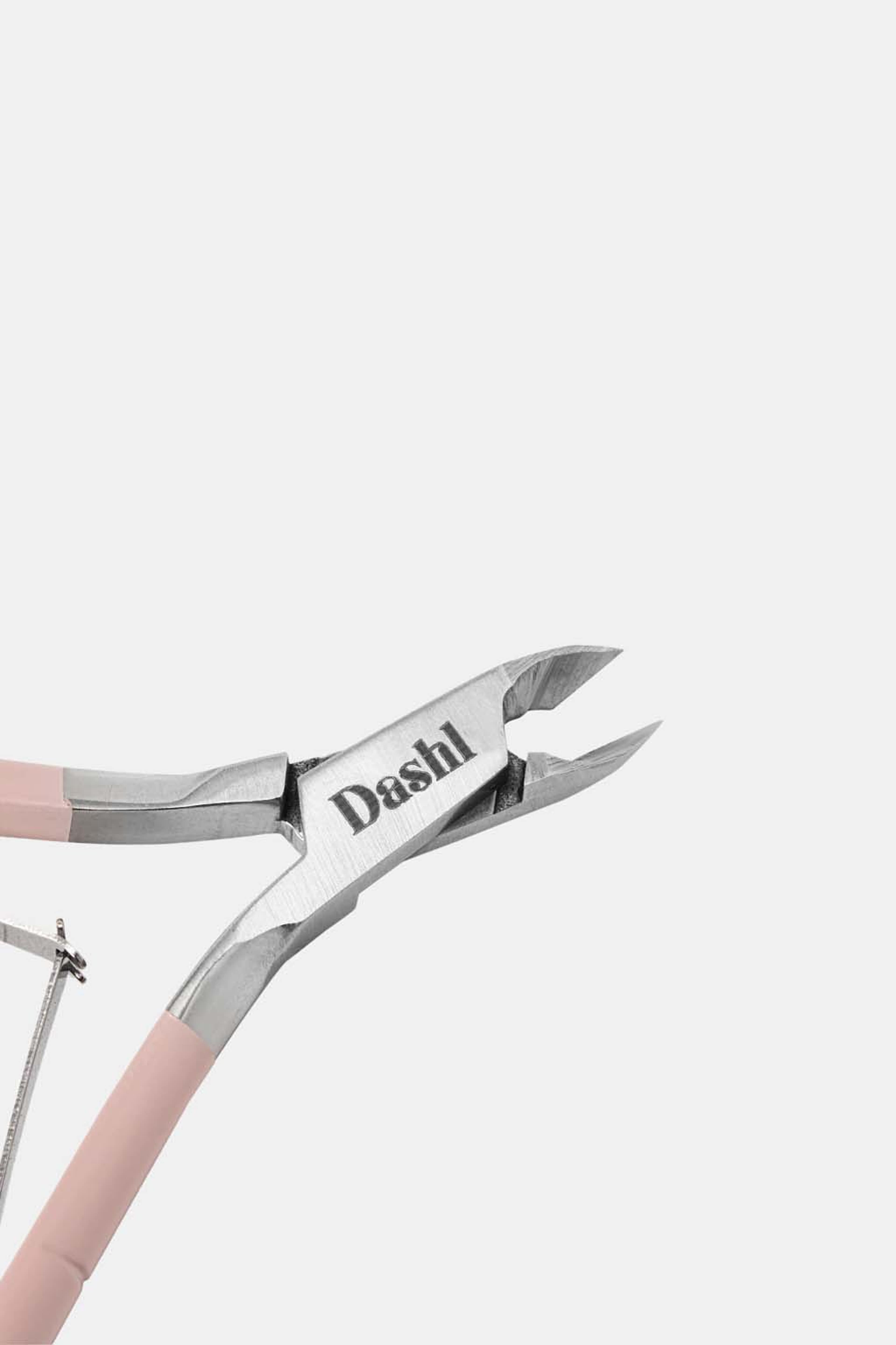 Pro Cuticle Nipper, från DASHL, i färgen Pink. Klicka för att öppna bilden i stort format