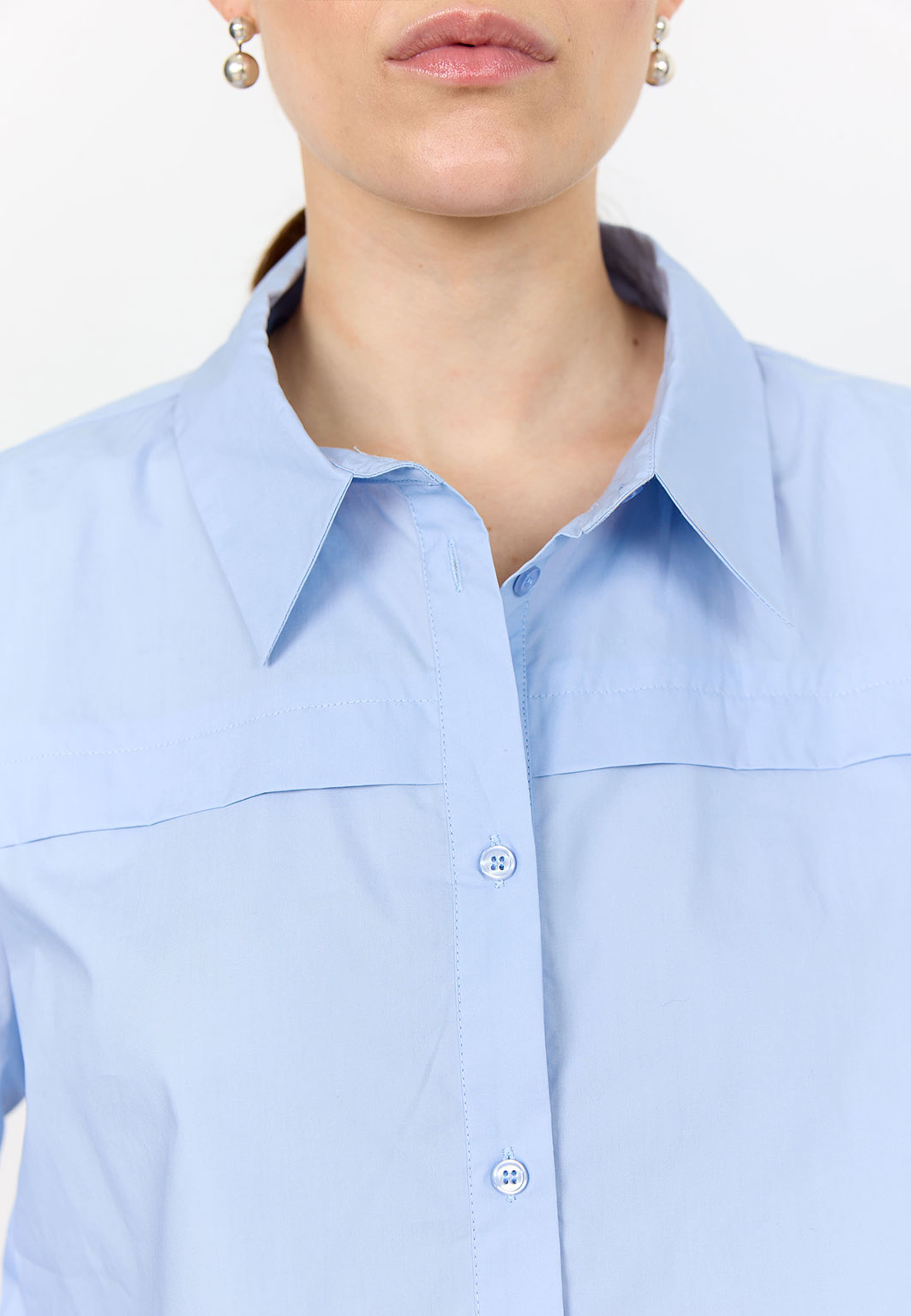 LR-Kia 4 Shirt, från Leveté Room, i färgen Marlin Blue. Klicka för att öppna bilden i stort format