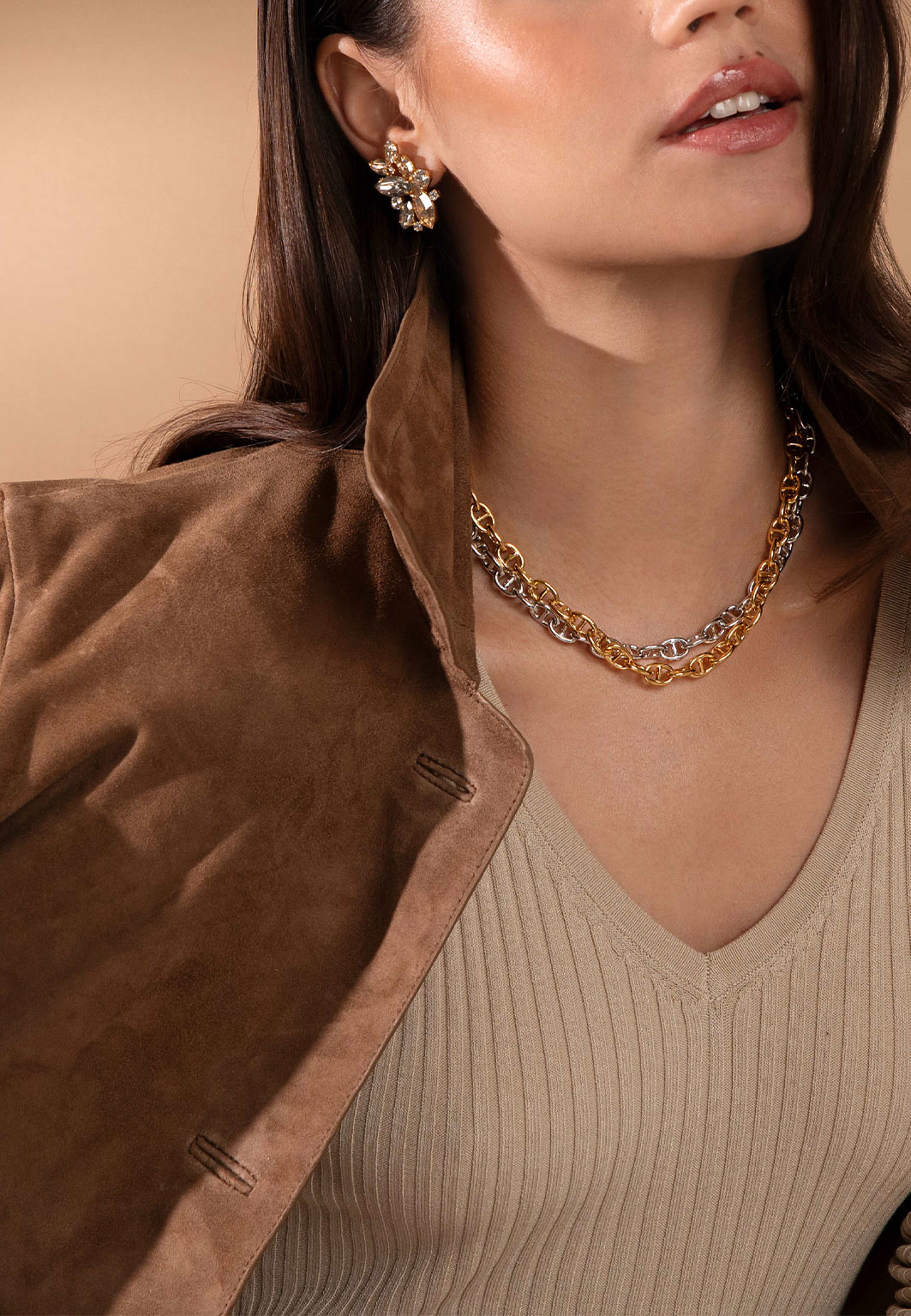 Betty Chain Necklace, från Caroline Svedbom, i färgen Rhodium. Klicka för att öppna bilden i stort format