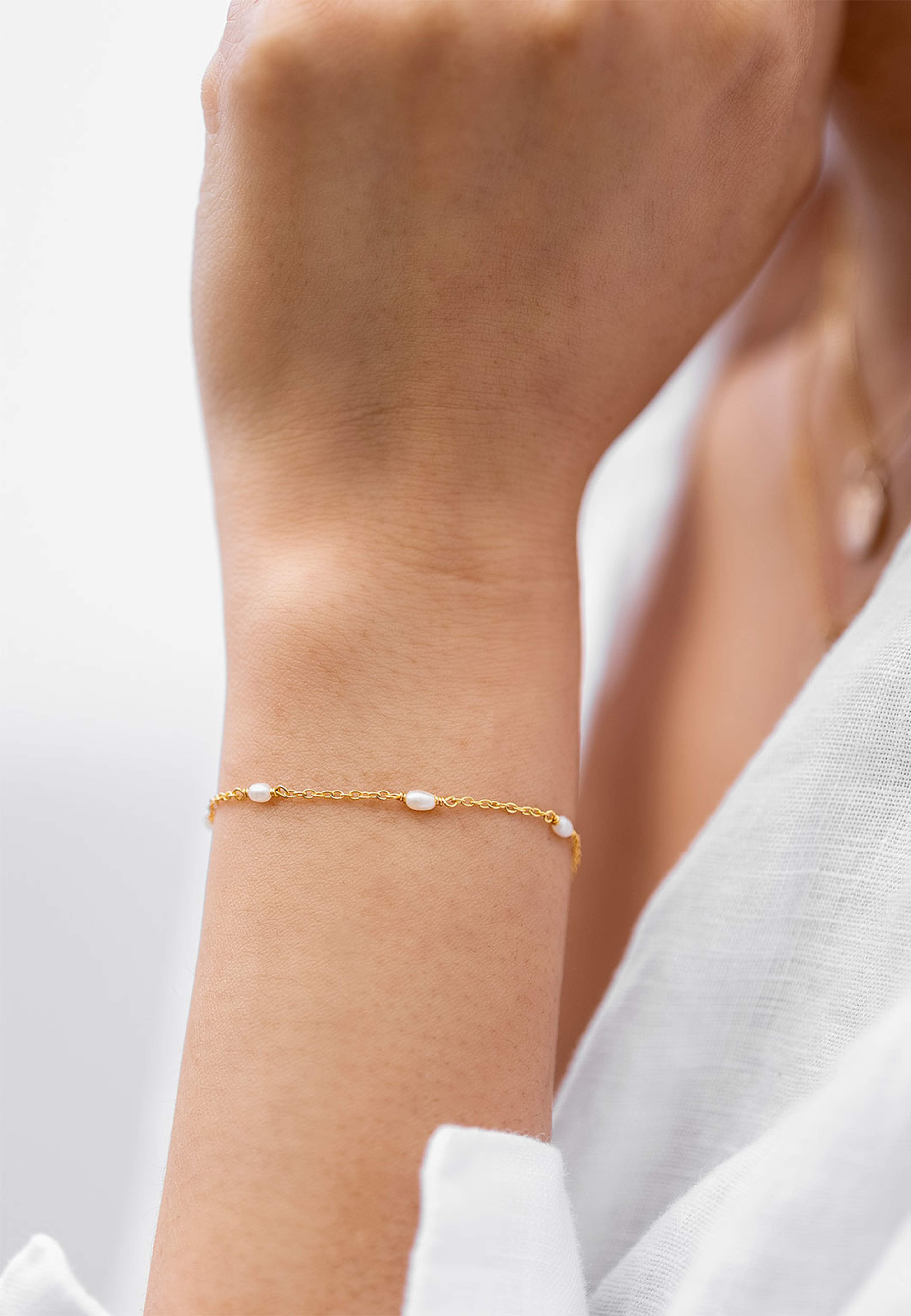 Treasure Multi Pearl Bracelet