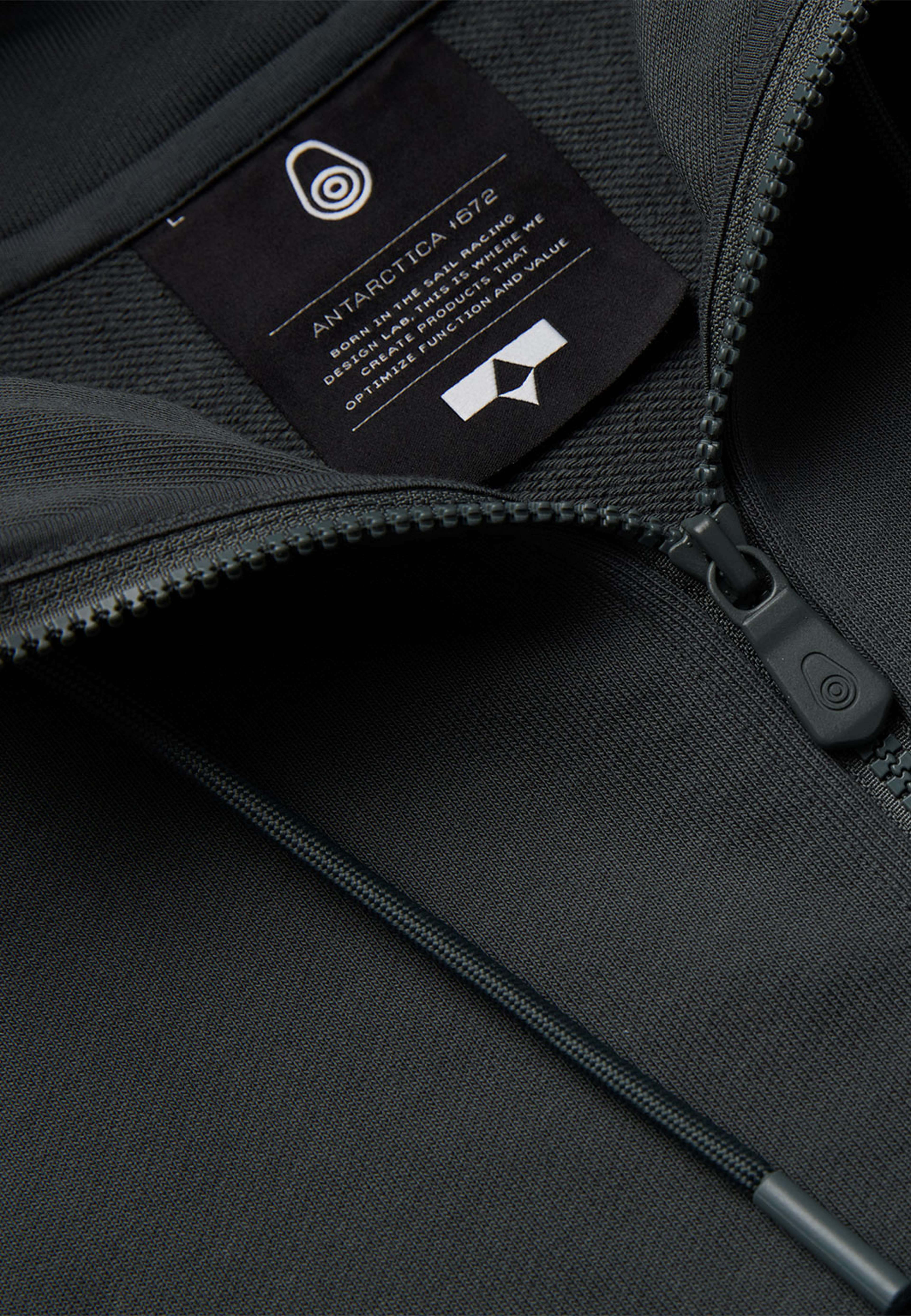 Drift Terry Zip Hood, från Sail Racing, i färgen Aurora Green.