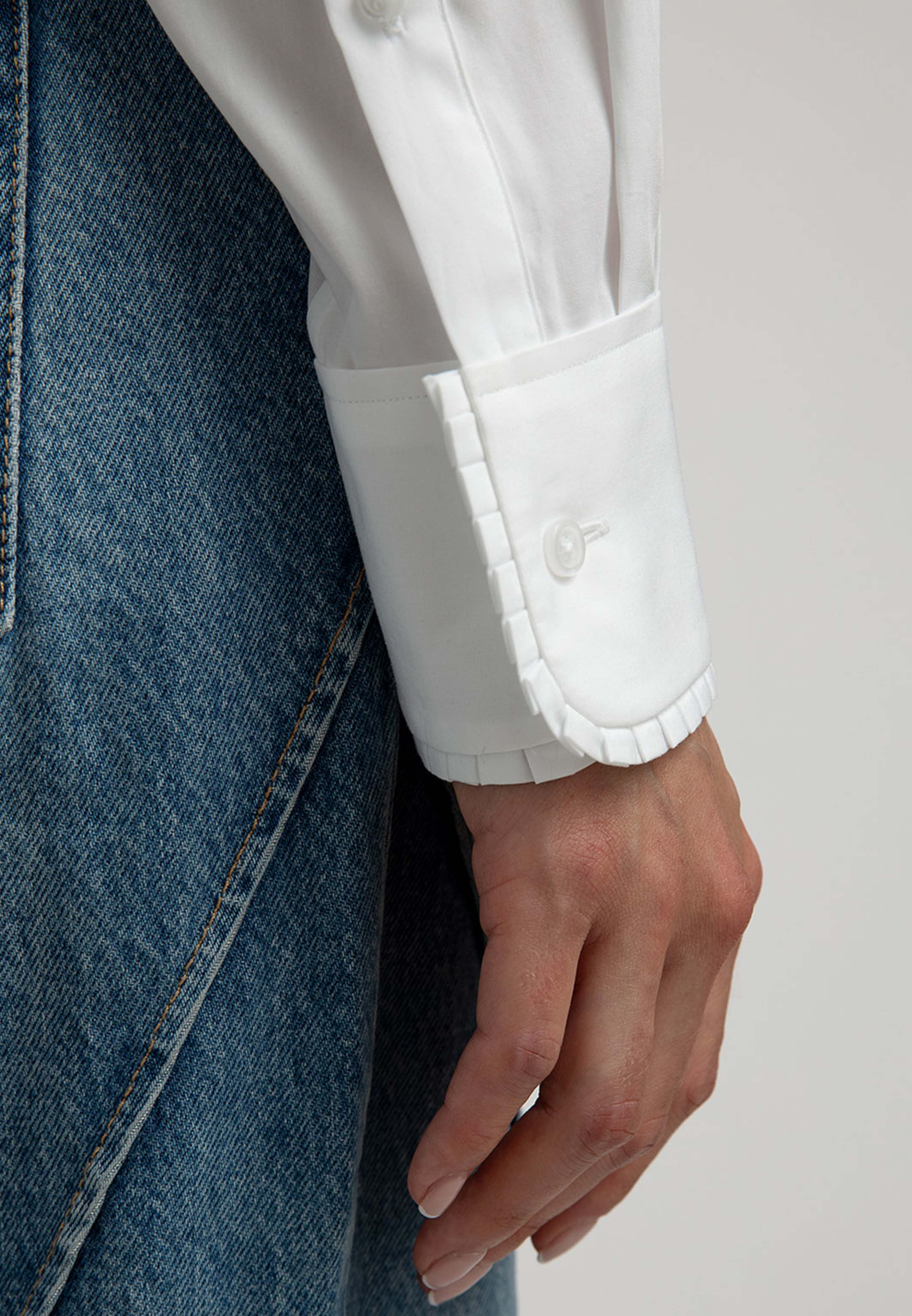 Skjorta Leoni Cotton Sateen, från The Shirt Factory, i färgen White. Klicka för att öppna bilden i stort format