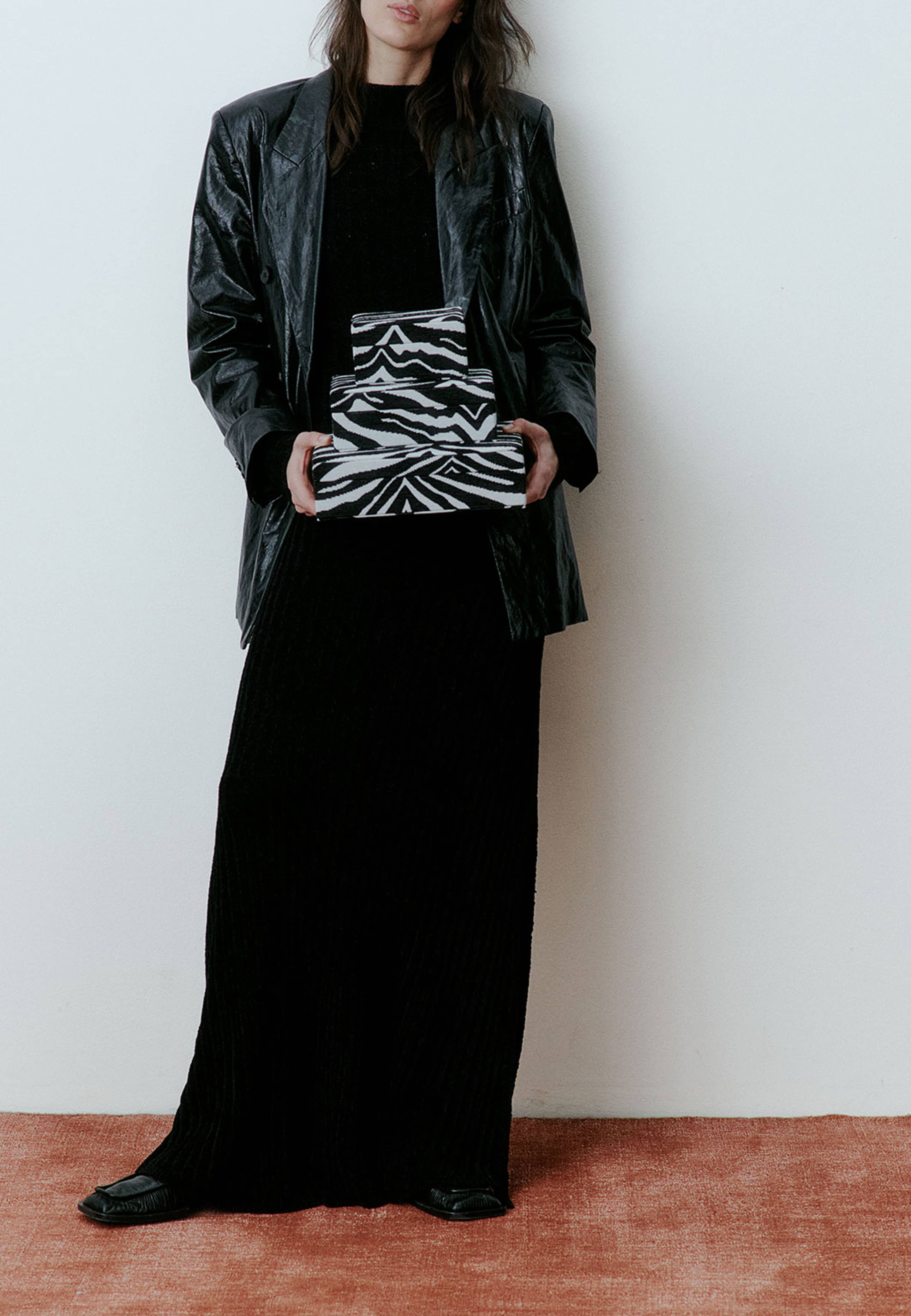 Zebra Jewelry Case Large, från DAY ET, i färgen Black. Klicka för att öppna bilden i stort format