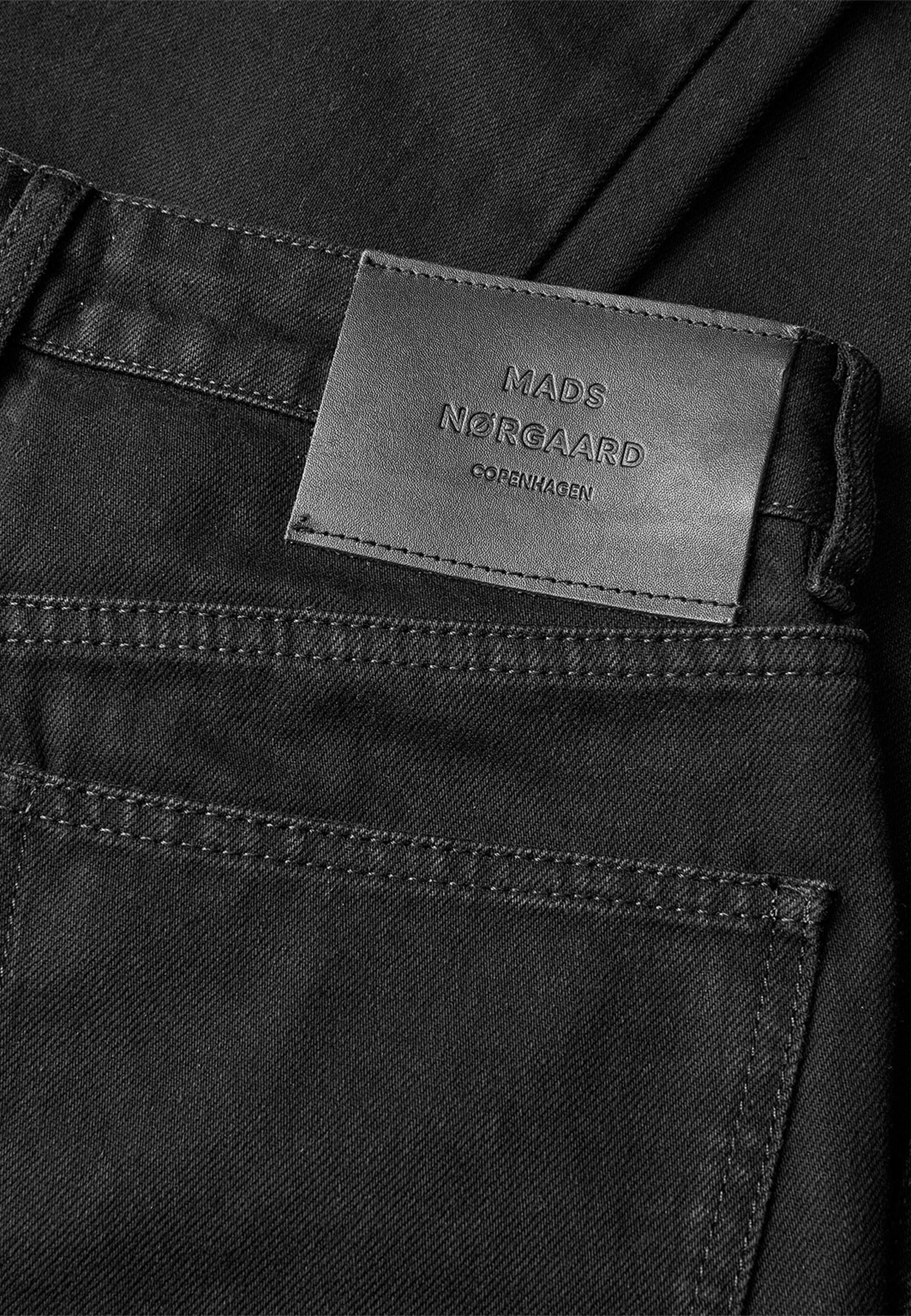 Dyed Denim Christel Jeans, från Mads Nørgaard, i färgen Black. Klicka för att öppna bilden i stort format